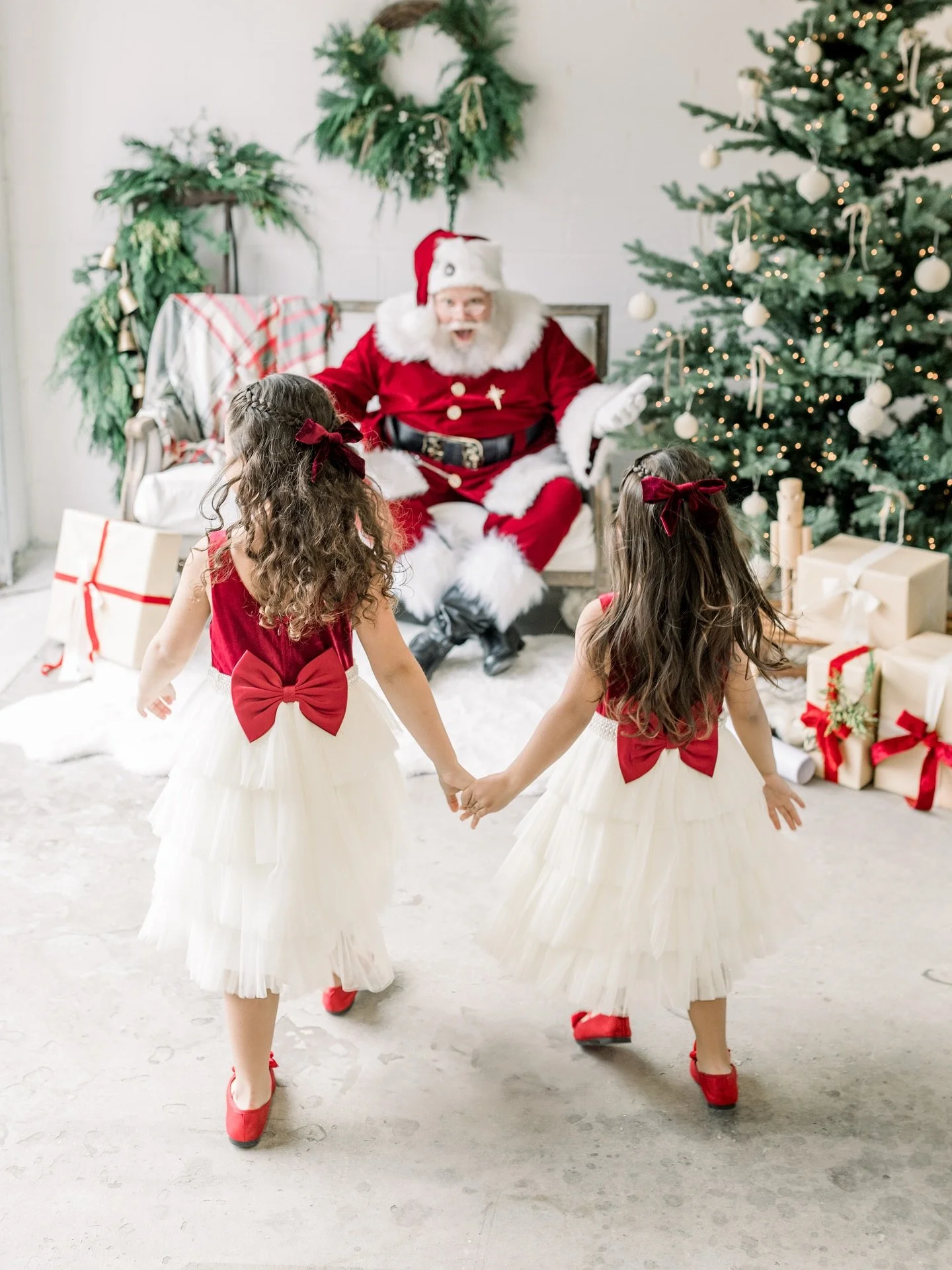 Are we ready?!?! We're just days away from our 4th annual Santa Experience at @wishwalnutcreek on Sunday, November 9th! Can't wait to see you all there!

*this is a sold out event*