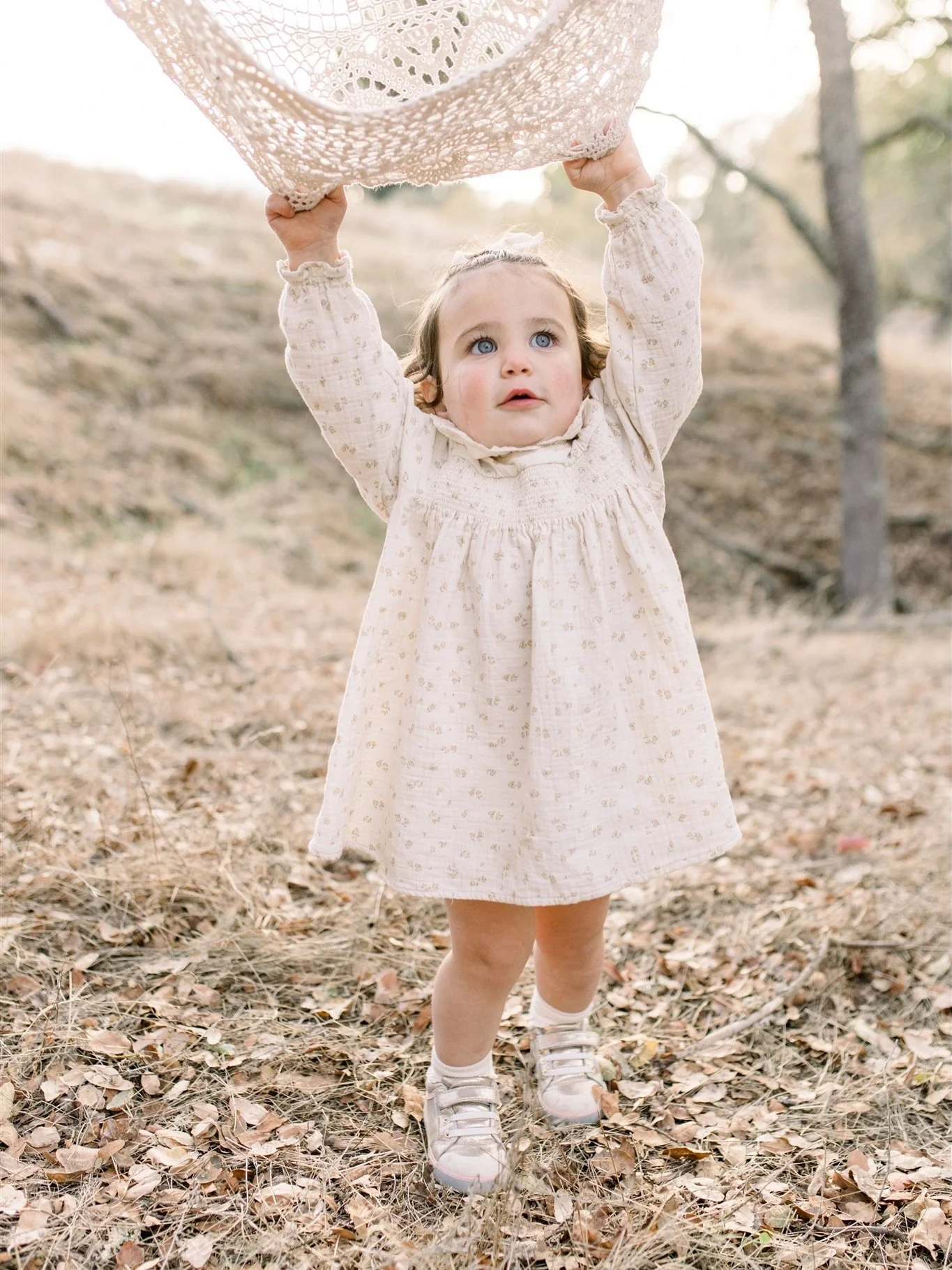 Allowing myself to slowly and intentionally step into 2026. Dreaming up sessions, new location&rsquo;s and finding beauty in the mundane. 

Looking forward to creating with you all this year ✨