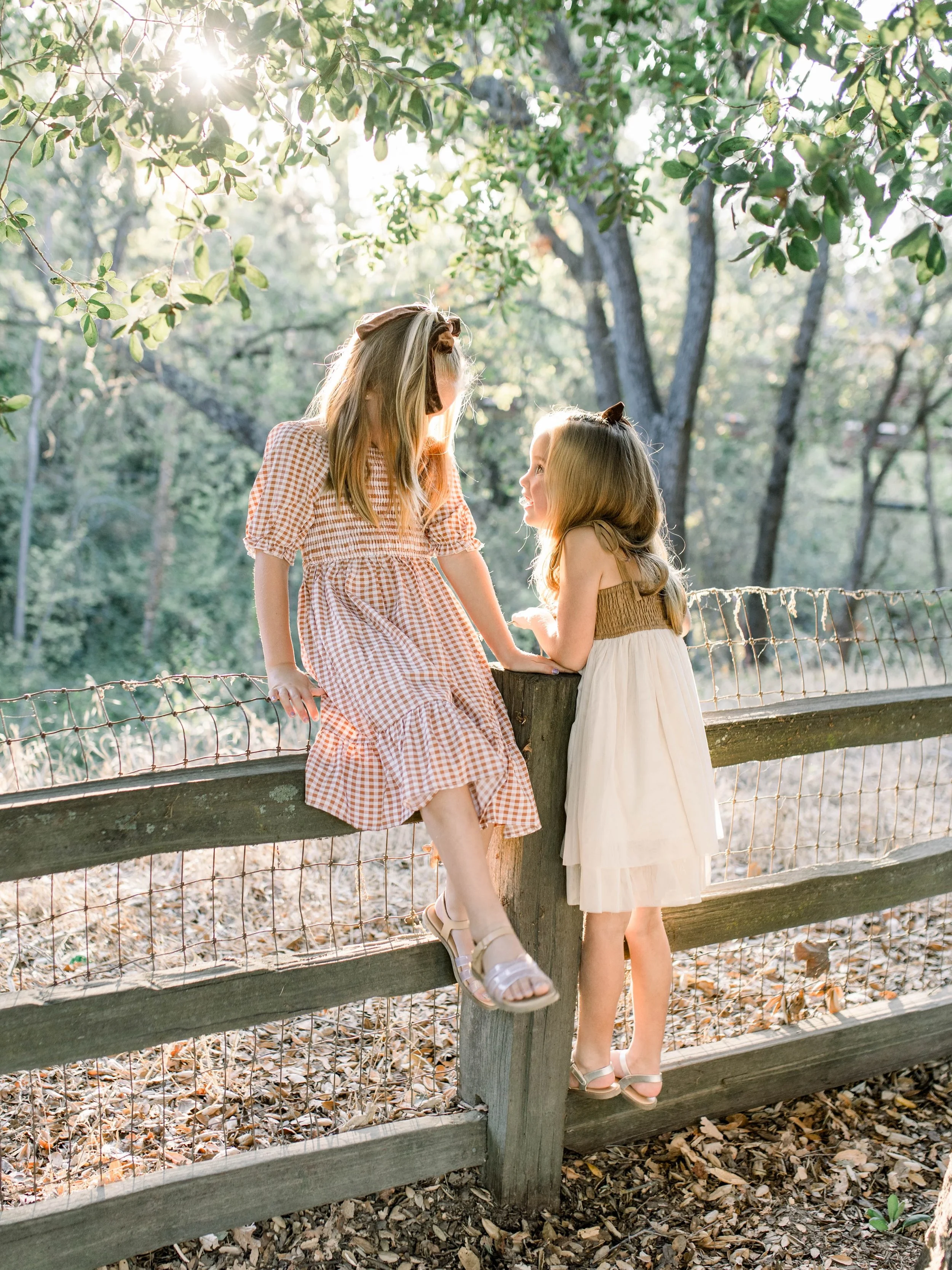 Coming out of my editing cave to actually post some photos. Always love having this sweet family in front of my lens.