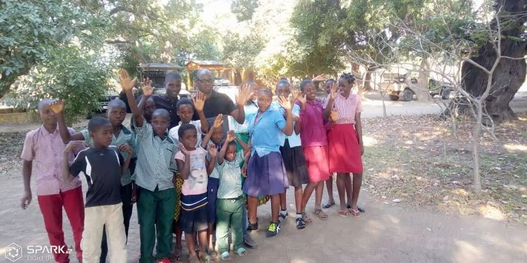 School Kids go on Game Drive