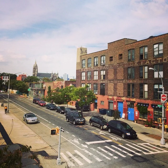 Good ol Gowanus. Bit of manhattan in the background. Nice spot for a coffee break