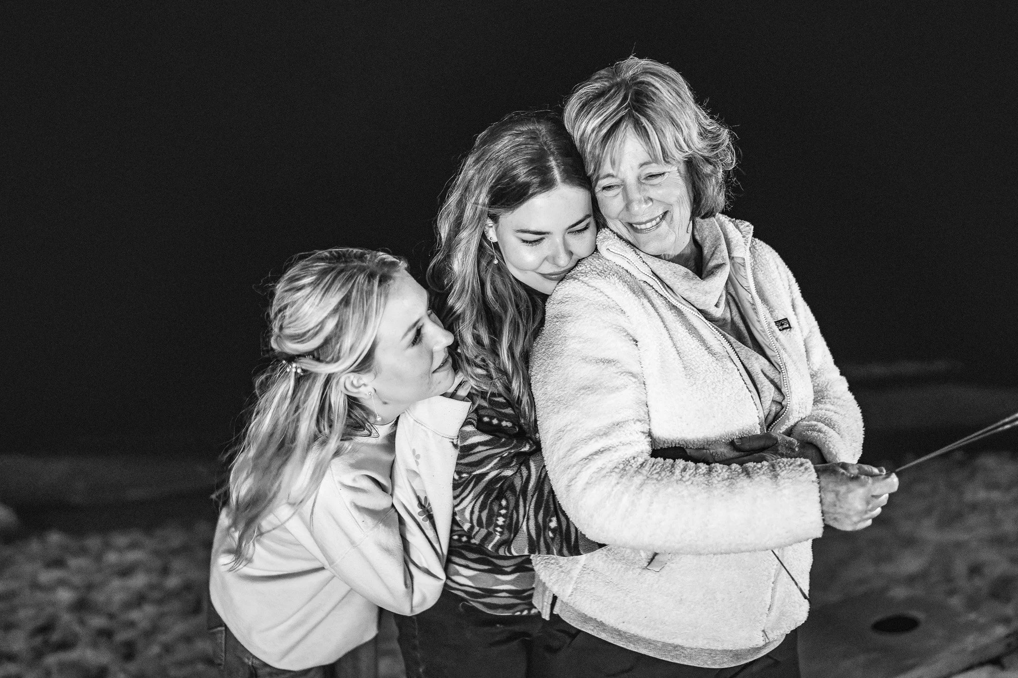 221125-213322 ILCE-9 35 mm-2.jpg