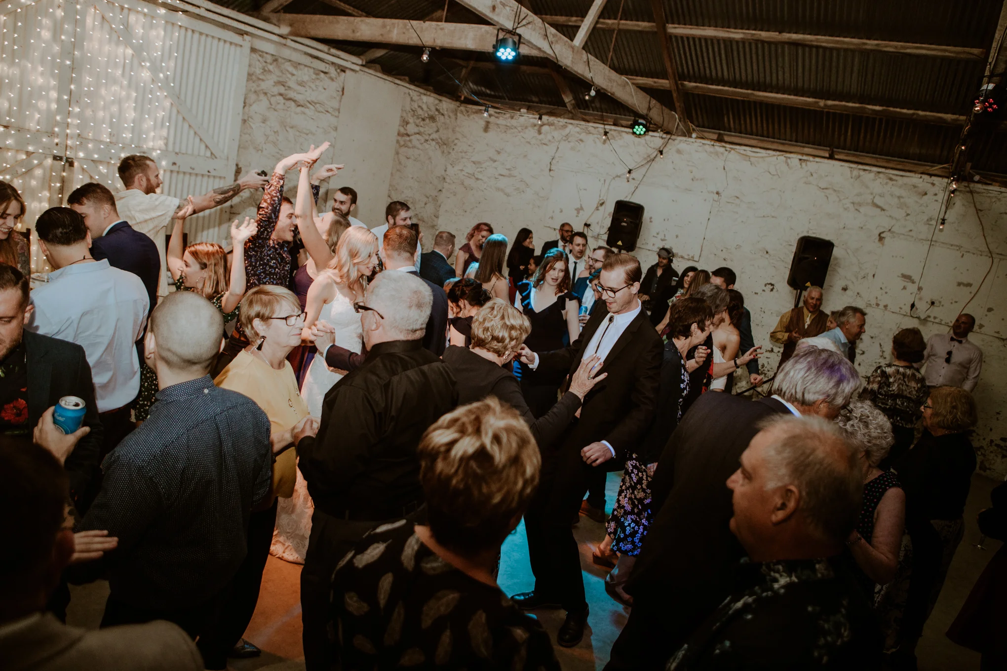 sarah-adrian-alex-kwong-wedding-photography-adelaide-hills-south-australia-uraidla-show-hall-392.jpg