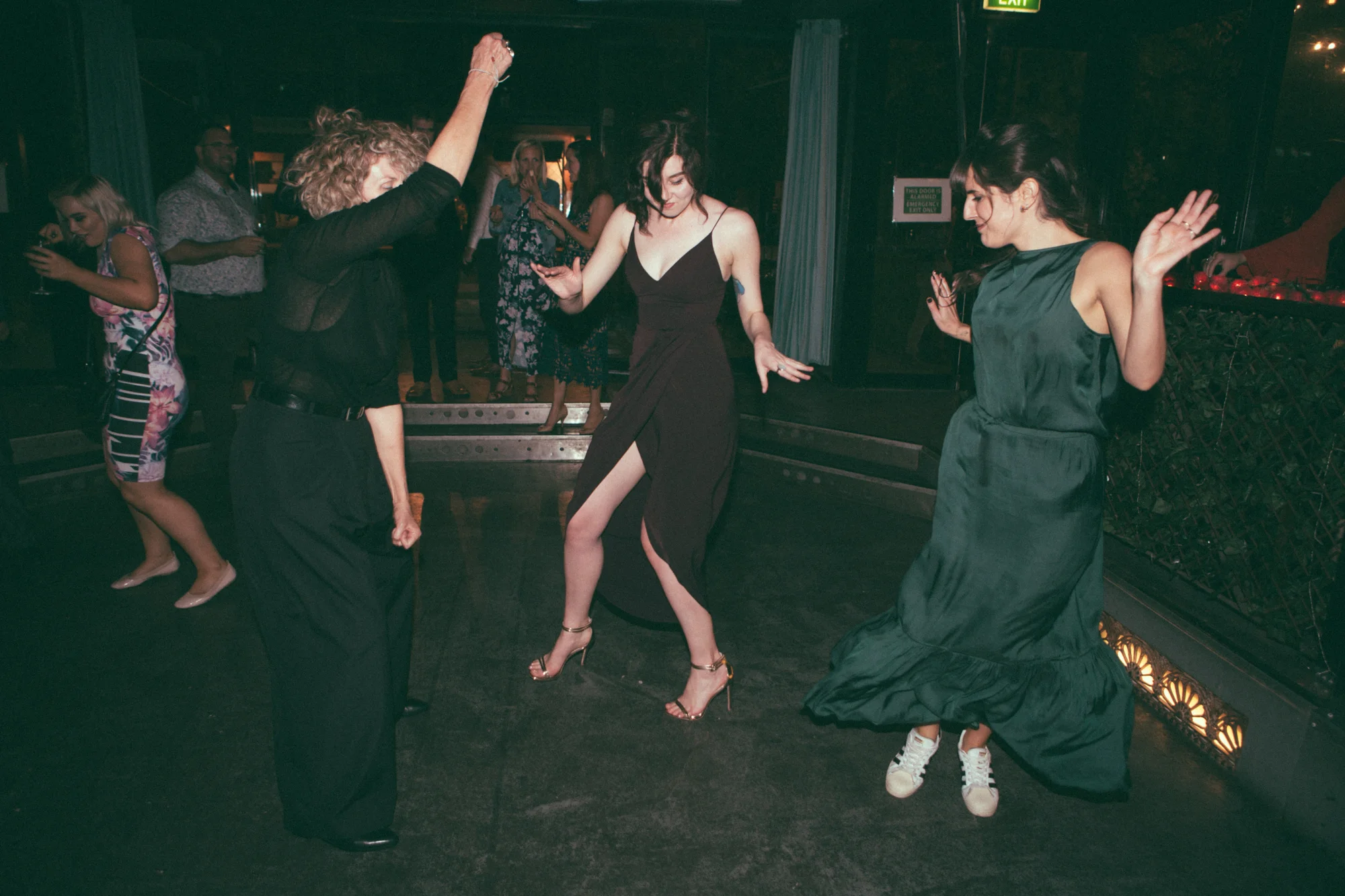 erin-pete-alex-kwong-wedding-photography-adelaide-south-australia-jade-492.jpg