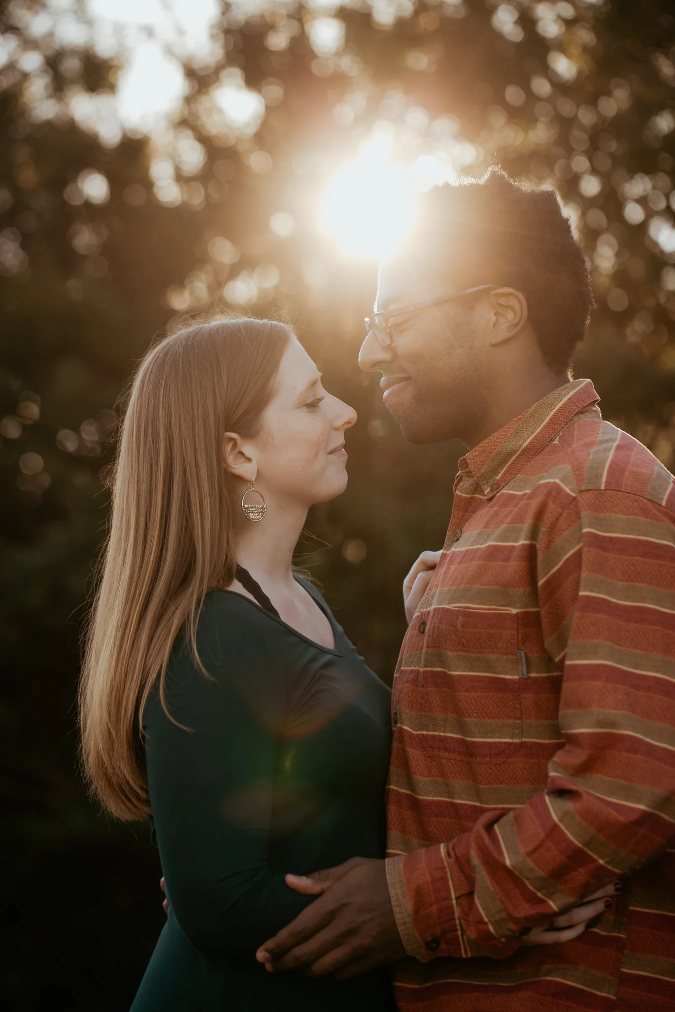Charlottesville-Fall-Engagement-Photos_011.jpg