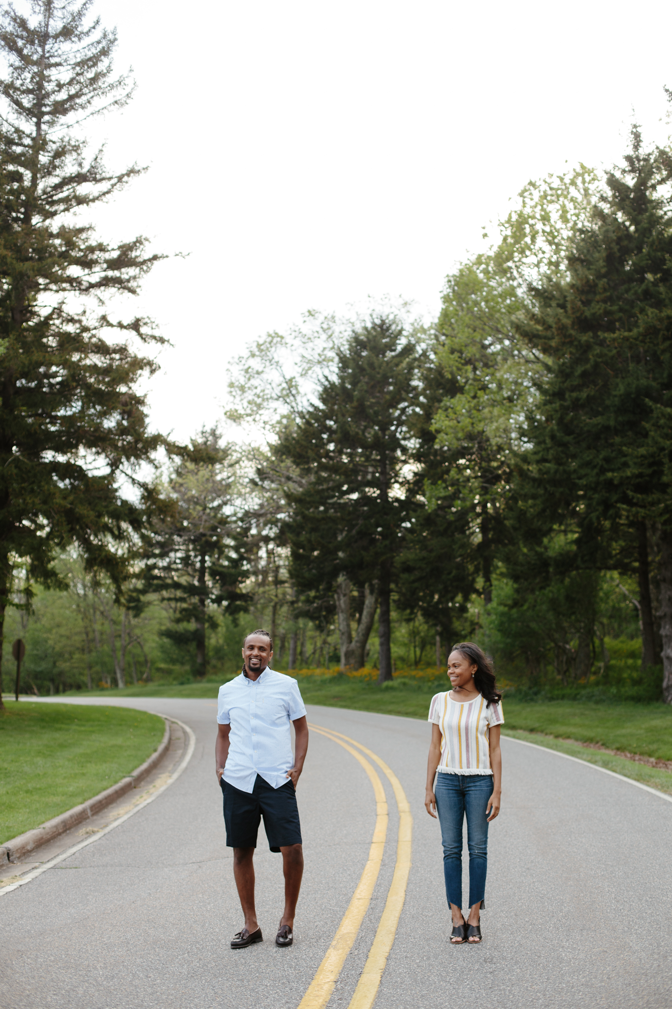 Big-Meadows-Engagment-Session_006.jpg