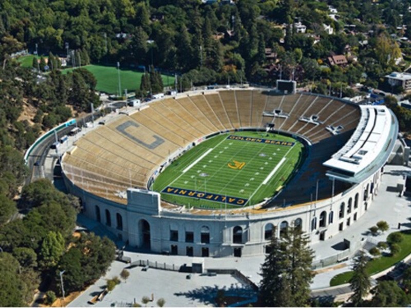 Memorial Stadium @ CAL