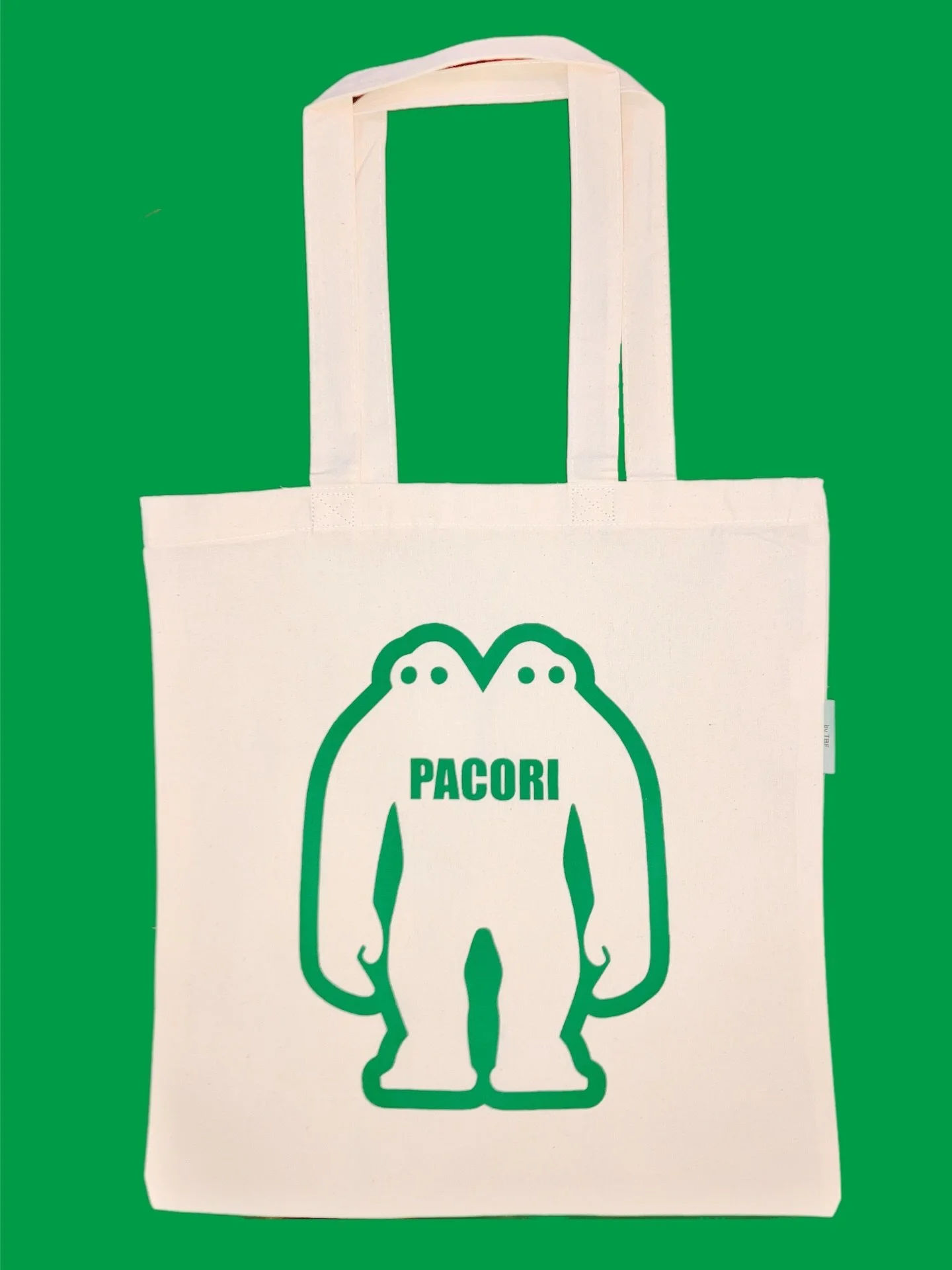 New totes just dropped 💚

Buy 3 lbs of beans and snag a free Pacori tote, designed + hand-printed by the always-amazing @mint__cookie__ 

While supplies last!

📍 Pacori Store | 255 Wallis St, Eugene

#CaffePacori #Pacori #MintCookieDesigns #EugeneO