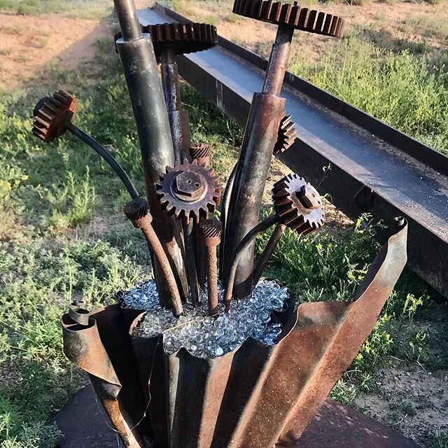 Stayed at a seriously arty beautiful RV Park in Santa Fe. Art Sculptures all over the park, daily live  music and Argentinian tango dancing on Tuesdays. Wish we could have stayed longer.