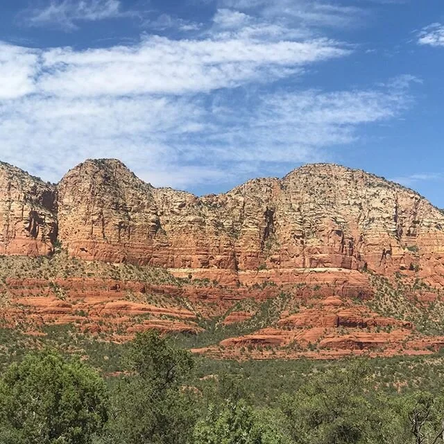 Sedona takes my breath away. My first time here and I am stunned and humbled by its beauty. Brian and I grabbed our crystals, set our intentions and took the vortex road trip: cathedral rock, Bell Rock, Red Rock Crossing and Airport Mesa. Side trip t
