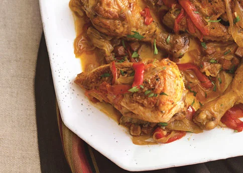 Chicken with Bell Peppers, Smoked Ham, and Paprika