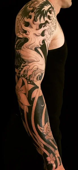 morgans-sleeve.jpg