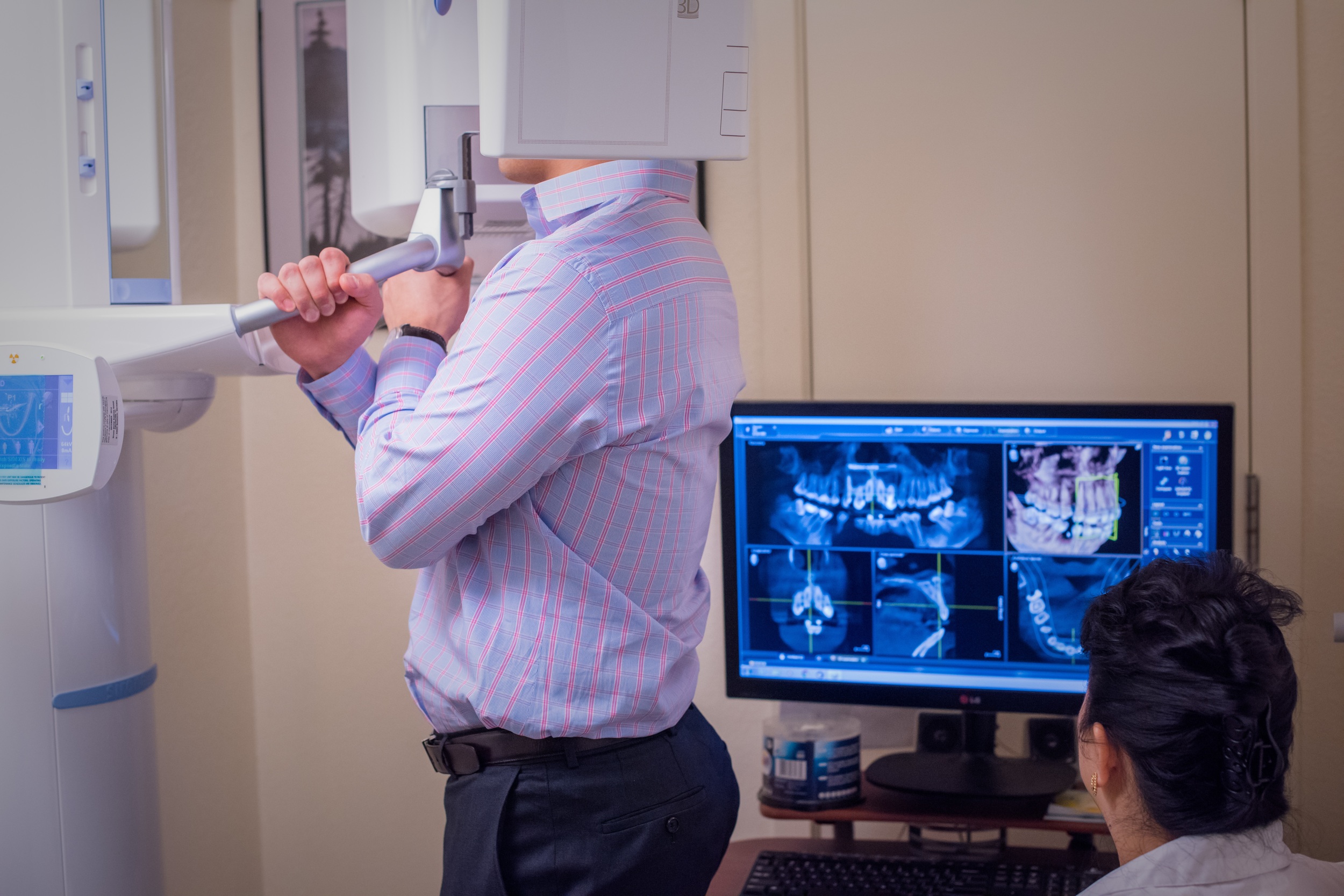 Sirona Orthophos XG 3D Imaging (in use)