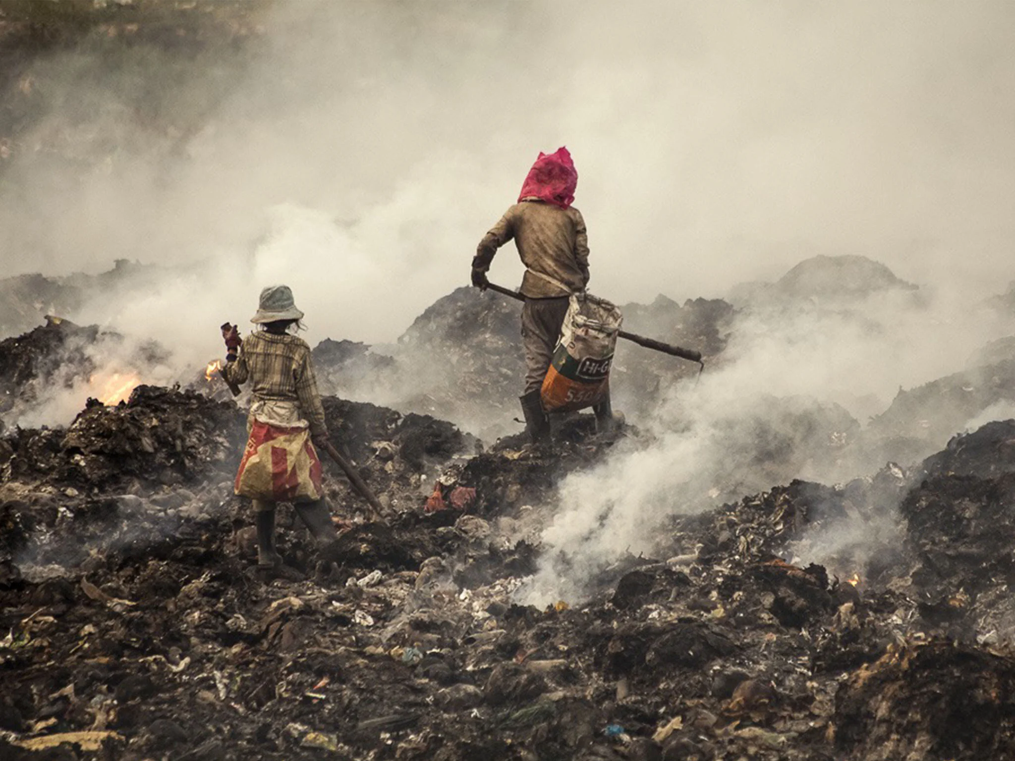 cambodia rubbish.jpg