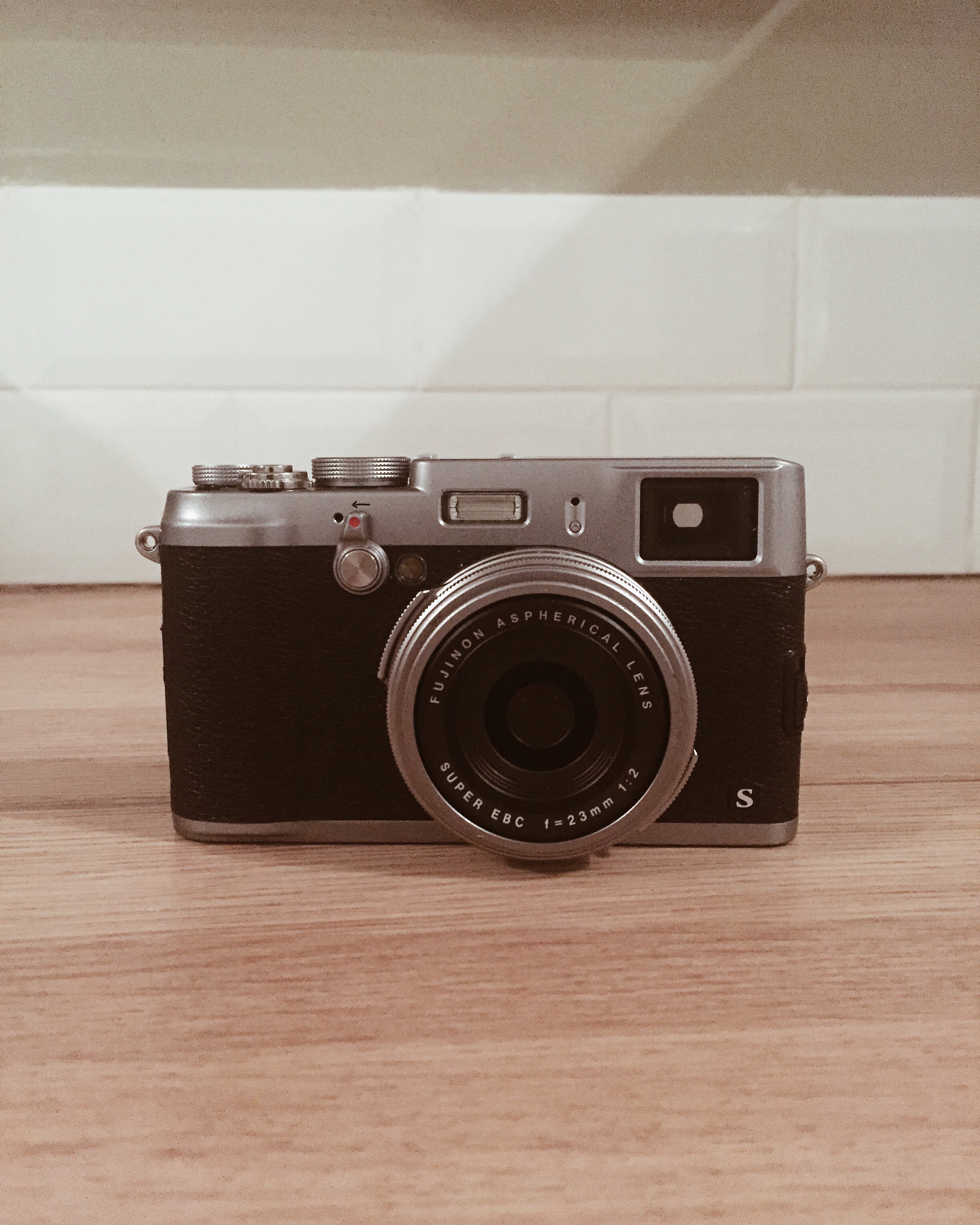My new (used) Fuji X100S. SO PRETTY.