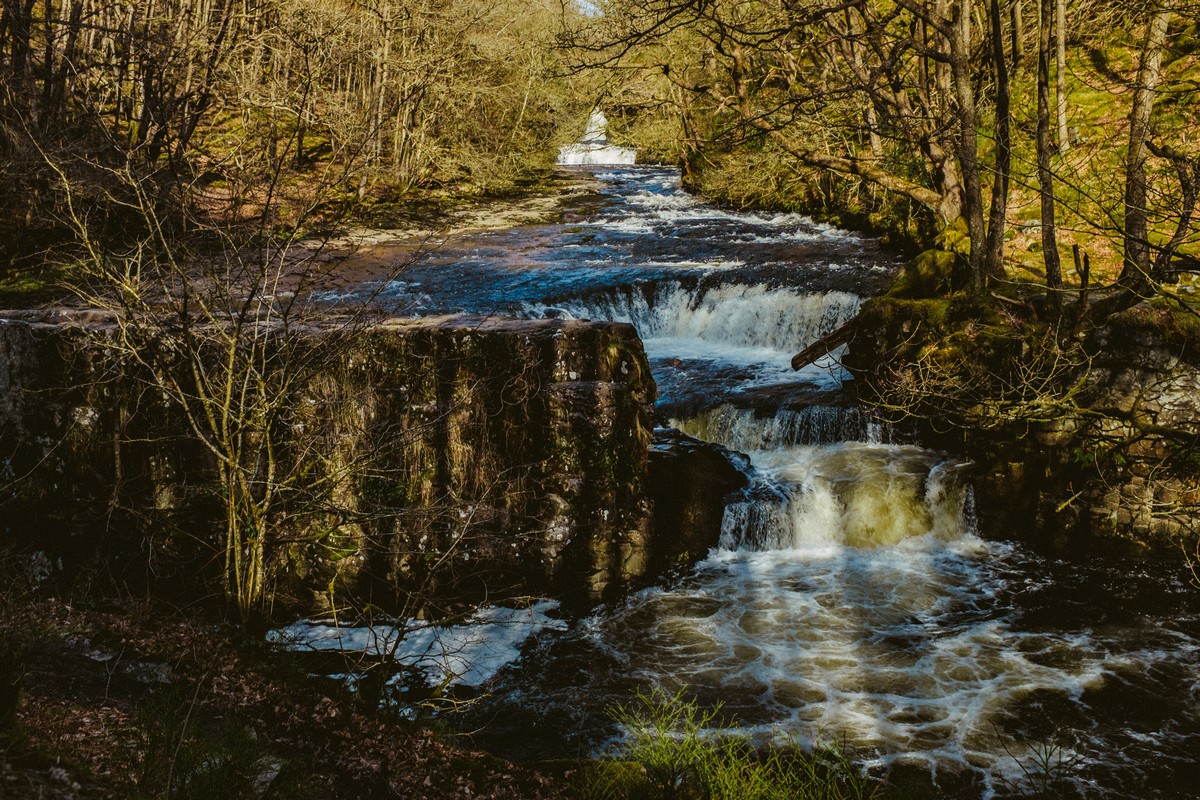 DSCF4823-Waterfall 3 (Exposure +0.80, Highlights -100).jpg