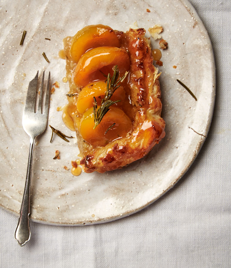 Easy-Yotam-Supp_apricot-galette.jpg