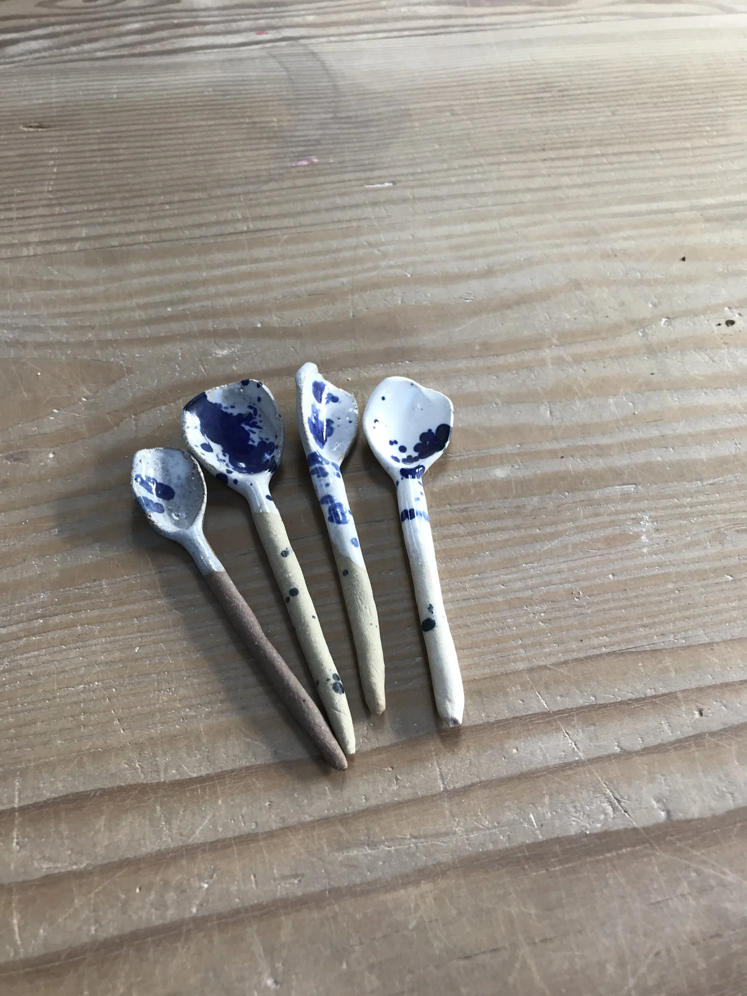 51536424-C653-4269-9DDF-247E78A931FD