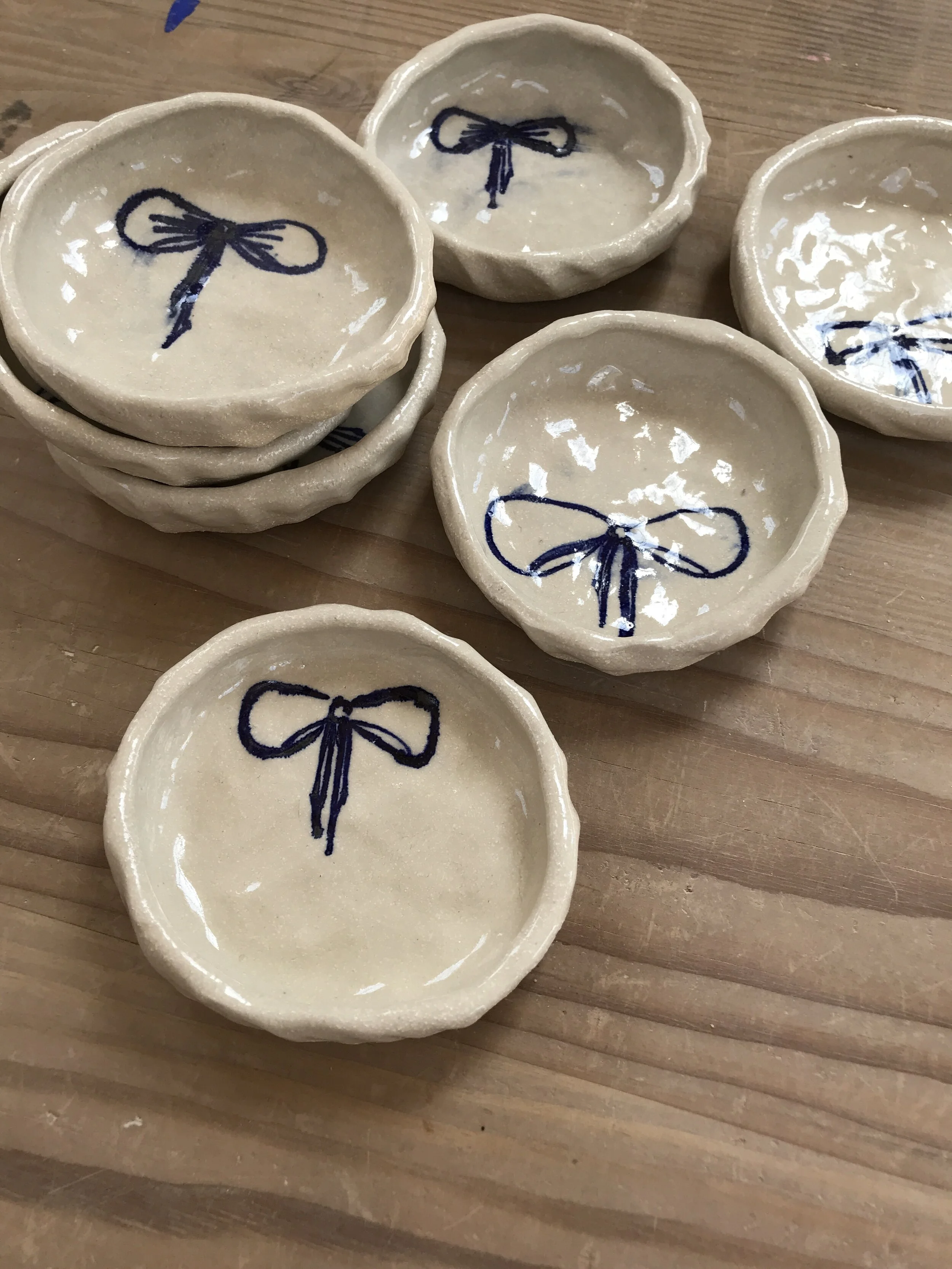 AB9FC623-CEC5-44F0-B181-147DDFF1E244