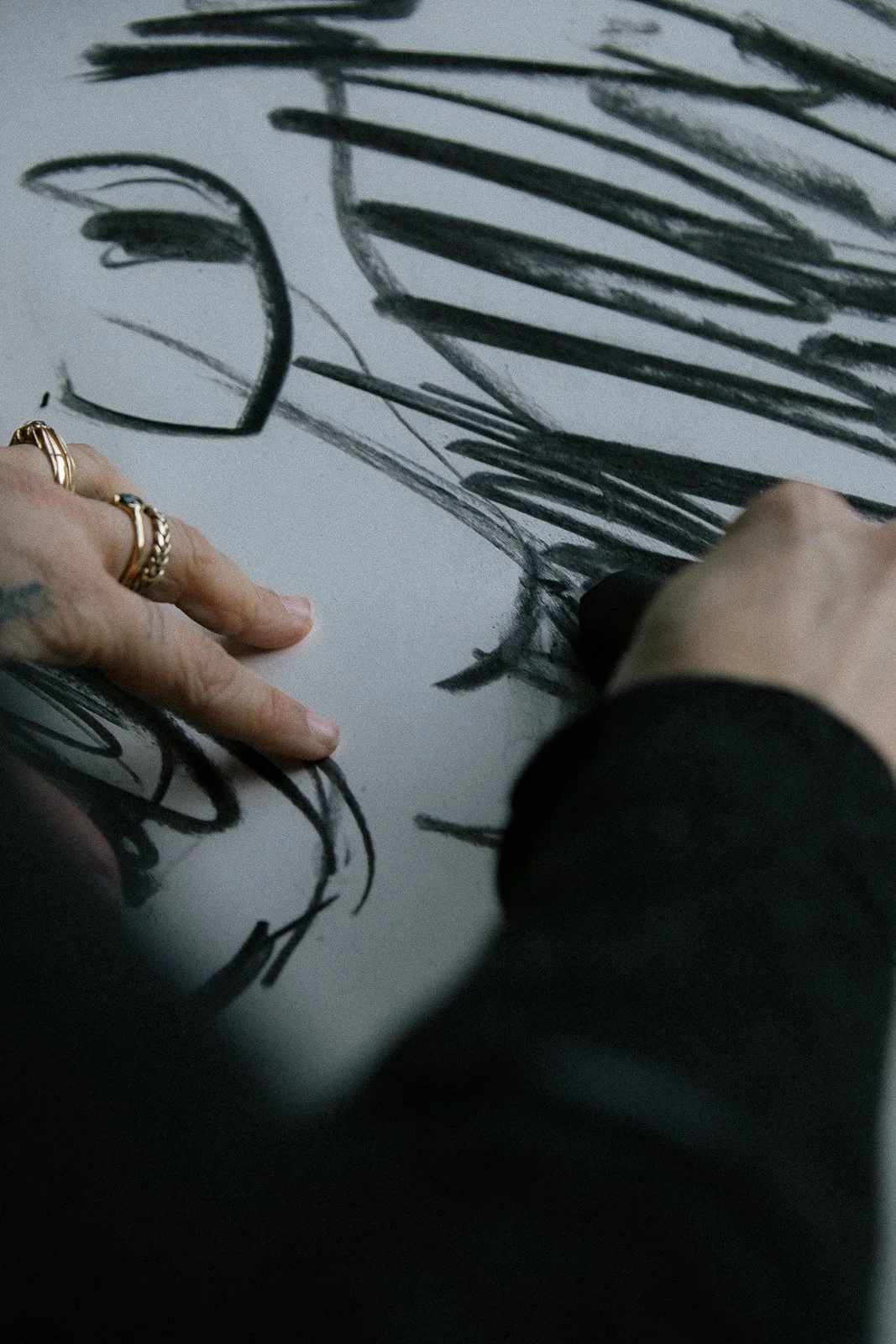SATURDAY 22nd of August / 4pm - 7pm - Painting session through Self reflection / a unique art workshop