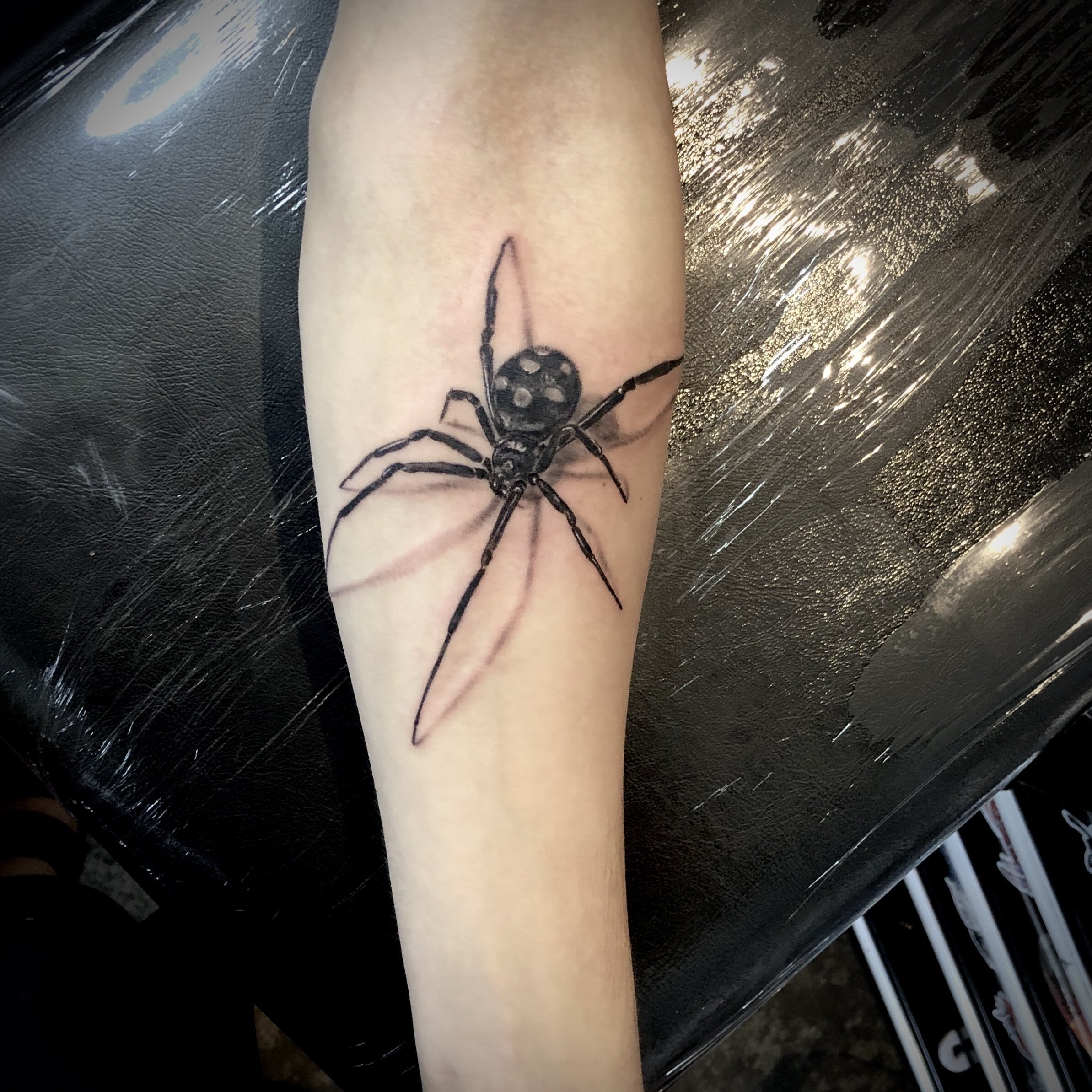 49 Cool Spider Neck Tattoos