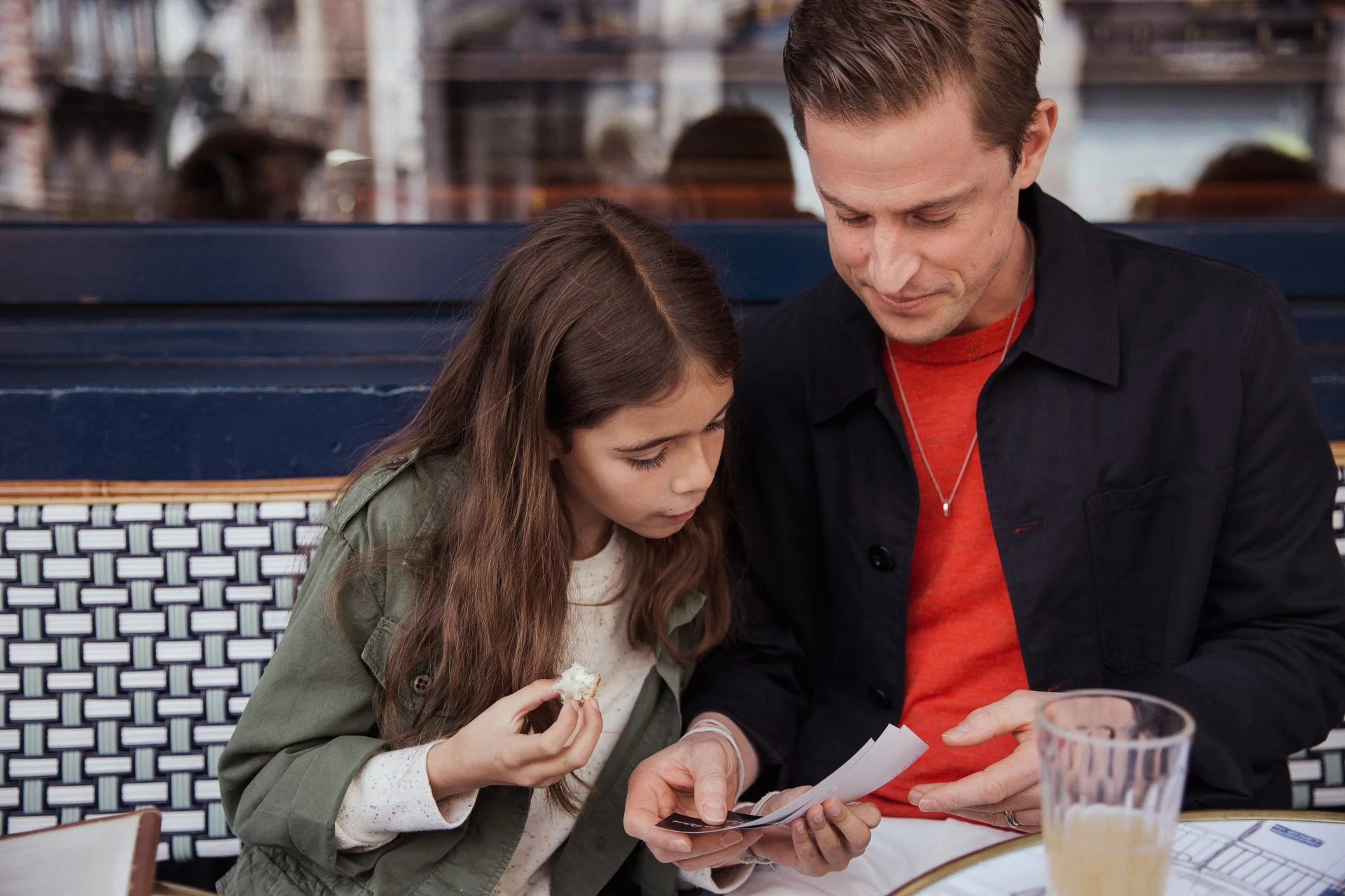 Clara : Patent Overshirt - Bizzo Sweatshirt / Koen : Golsh Overshirt - Nak Knitwear