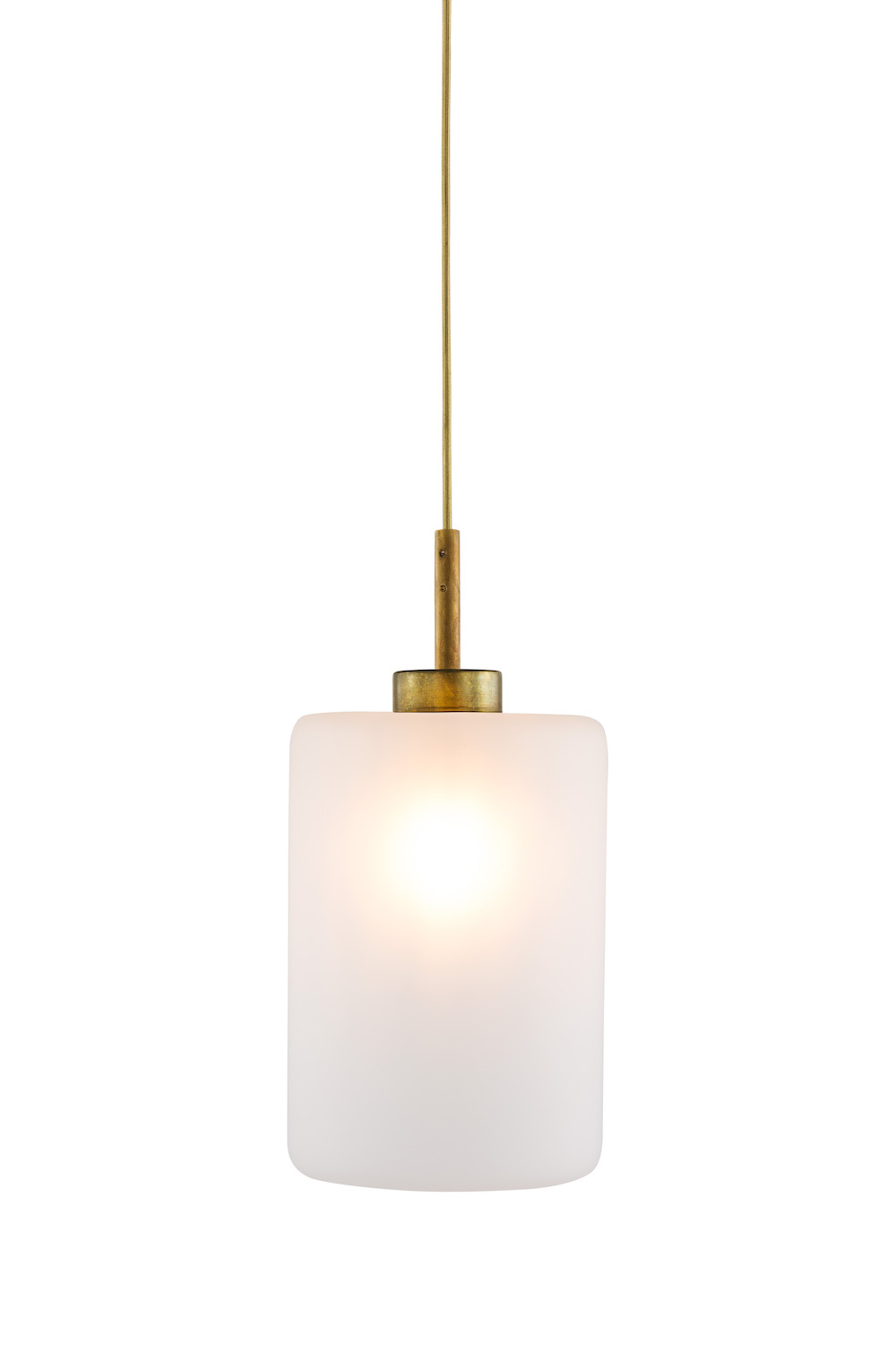 brandvanegmond_Louise-standard-model-hanginglamp_brass-burnished-finish_LO1BRBUR-GLLOSAT22_white-background.jpg