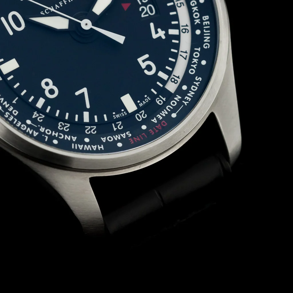 20_regal-time-iwc-pilots-watch-iw326201-london-04.jpg