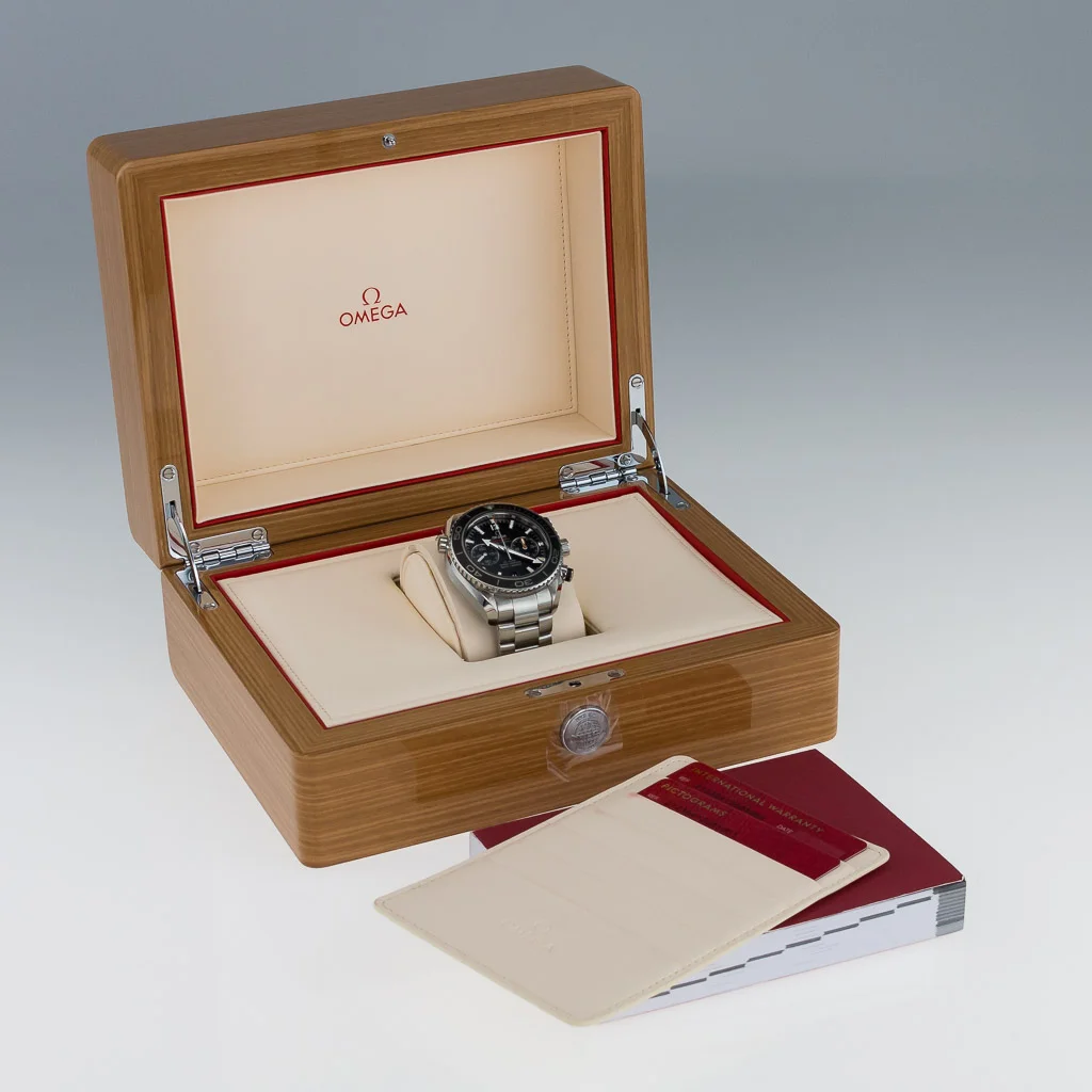 07- Regal Time Dealer London - OMEGA - SEAMASTER -PLANET OCEAN - 600M - CO-AXIAL CHRONOGRAPH - 232.30.46.51.01.001-11.jpg
