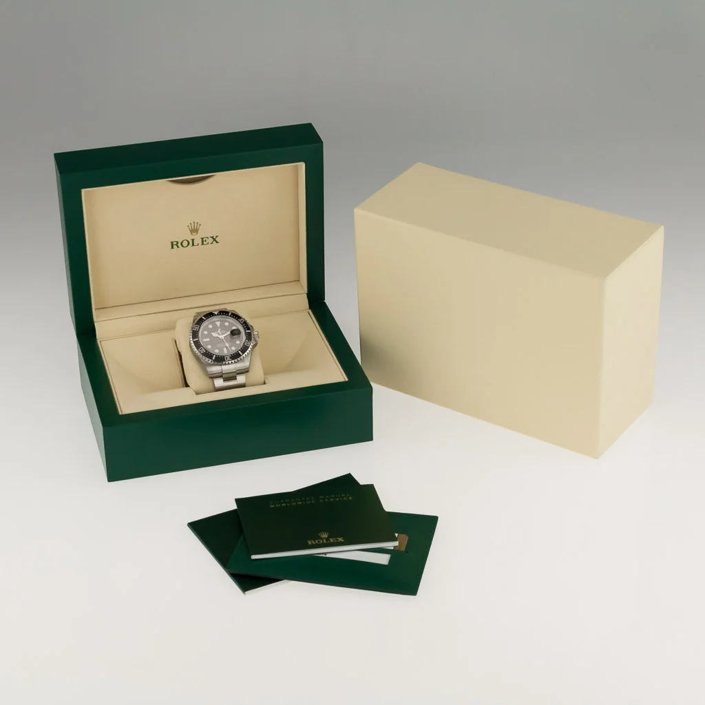 egal - time - rolex - seadweller - 126600 - 50th - anniversary - red - writing - london - dealer-11.jpg