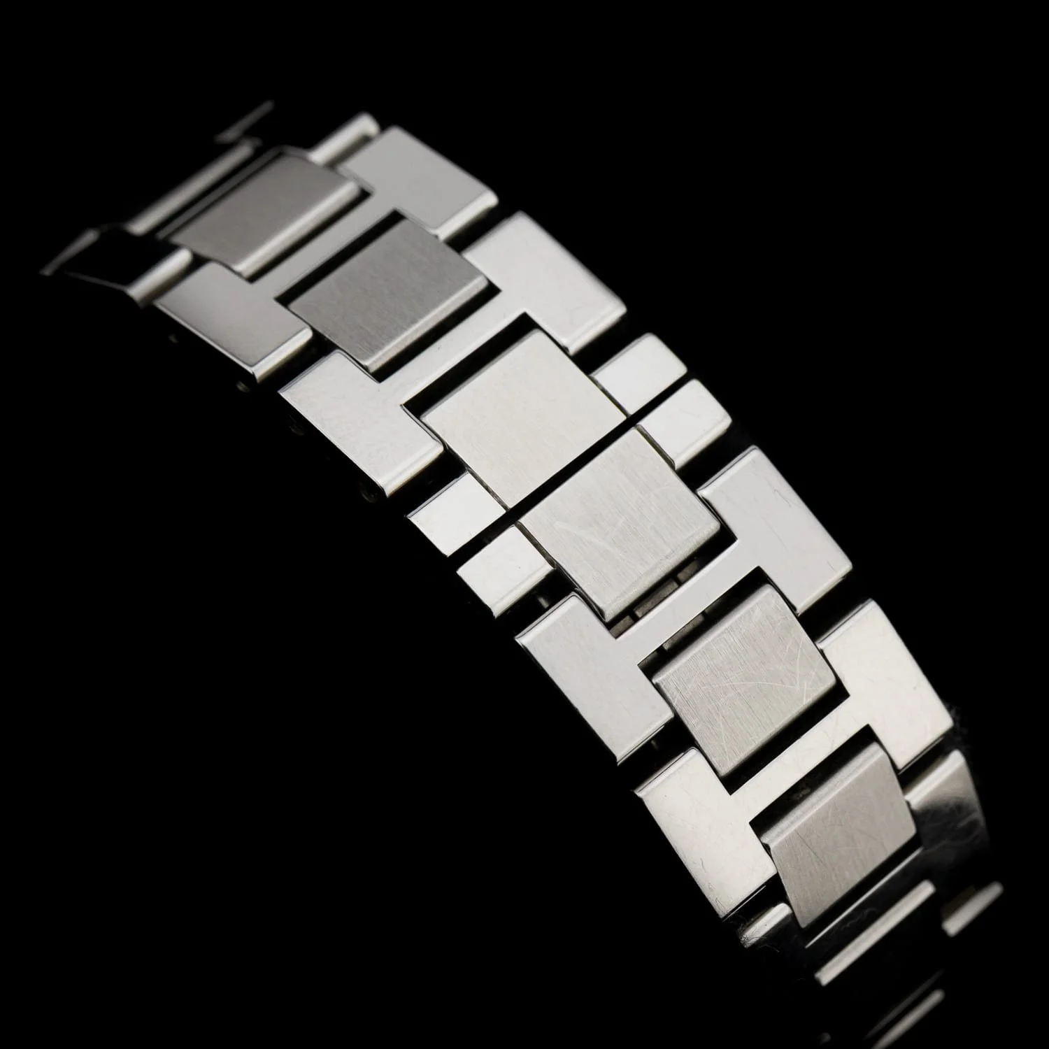 3 regal time - cartier - tank solo - W5200013 - london dealer - 6.jpg