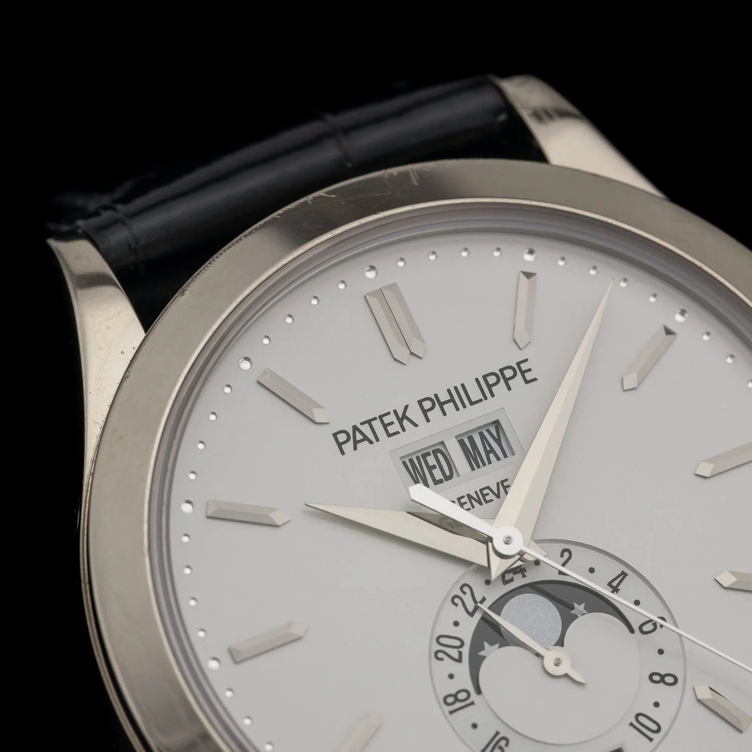 6 regal time - patek philippe - complications - annual calendar - 5396G-011 - london dealer - 3.jpg