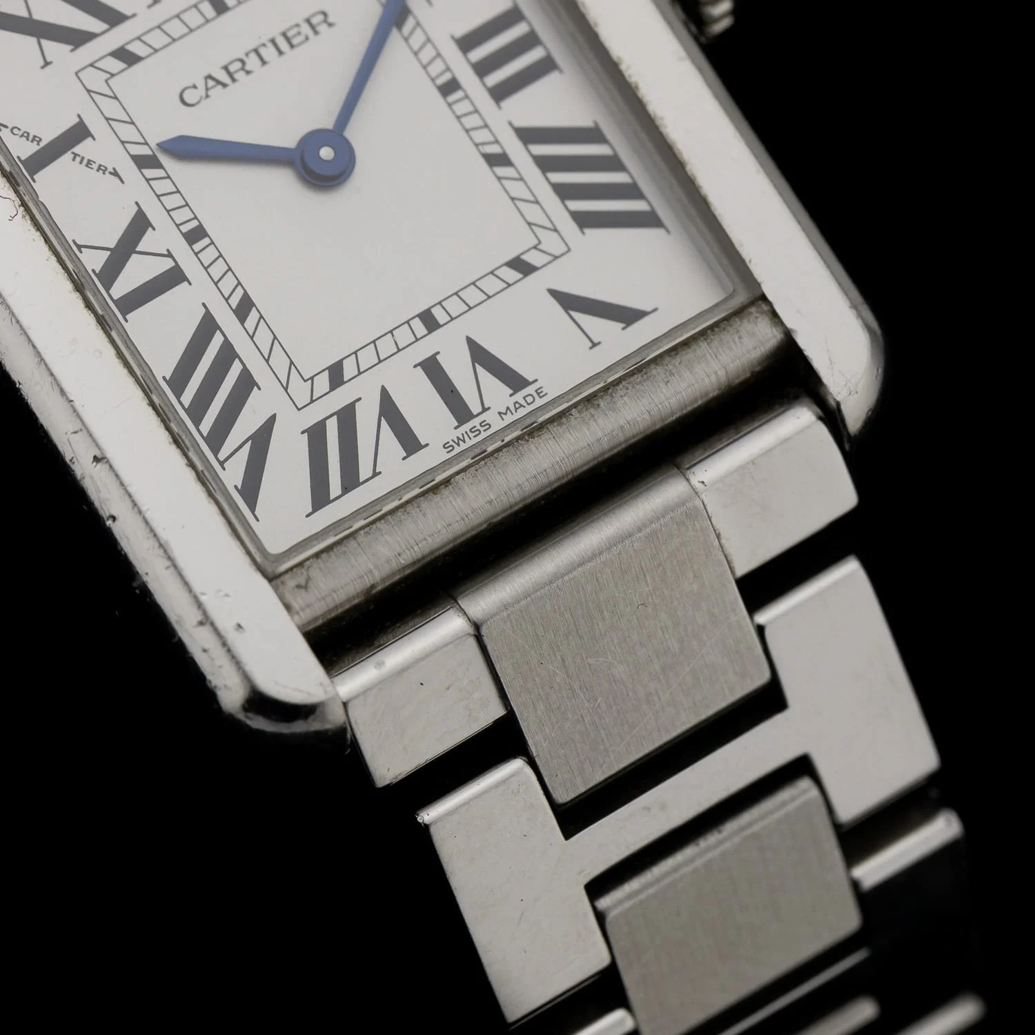 3 regal time - cartier - tank solo - W5200013 - london dealer - 4.jpg