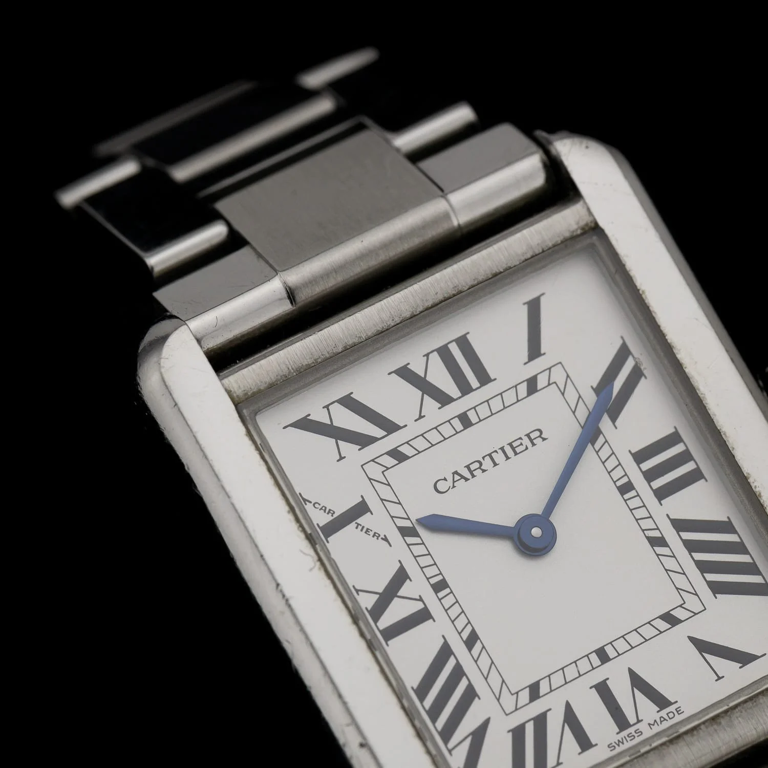 3 regal time - cartier - tank solo - W5200013 - london dealer - 3.jpg