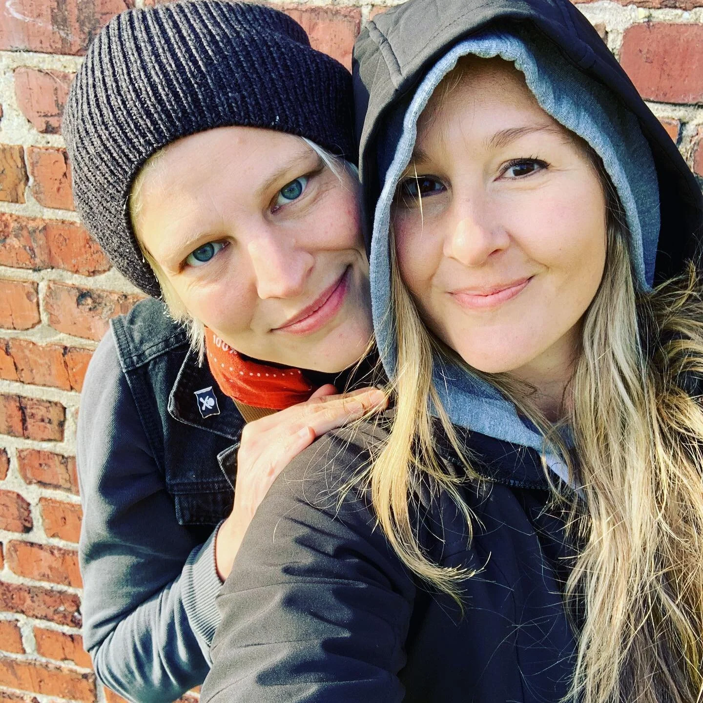 Happiest of Birthdays to my human. I am very lucky to share this life with you @el.koh 😍👯&zwj;♀️