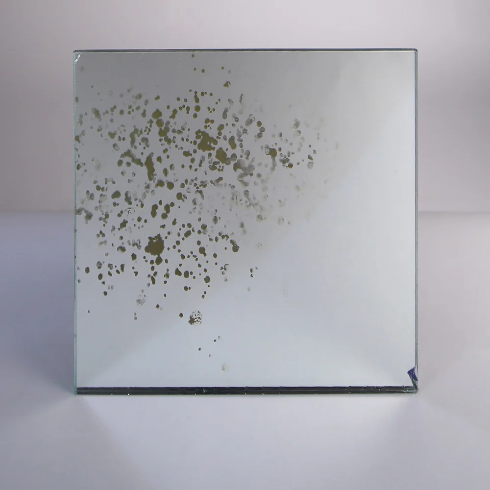 antique_mirror_7008.jpg