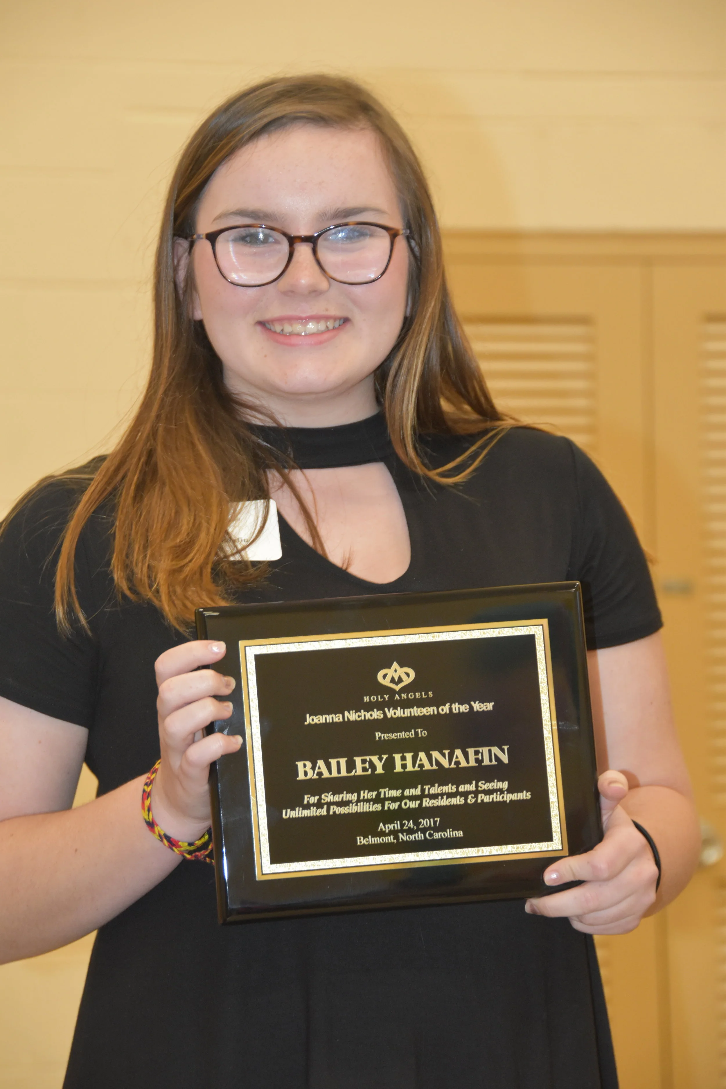 2017 JOANNA NICHOLS – VOLUNTEEN OF THE YEAR