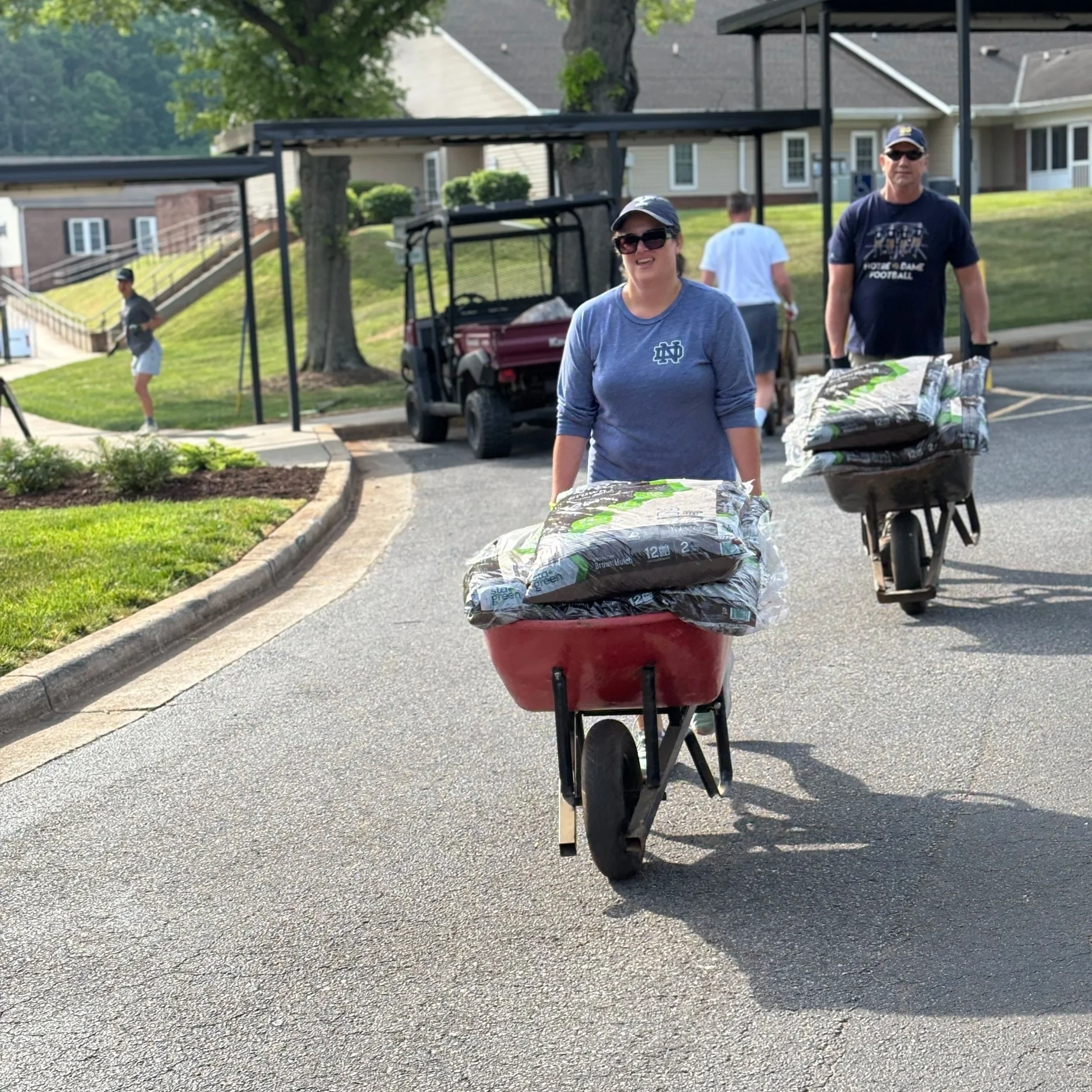Volunteers Spruce Up for Summer