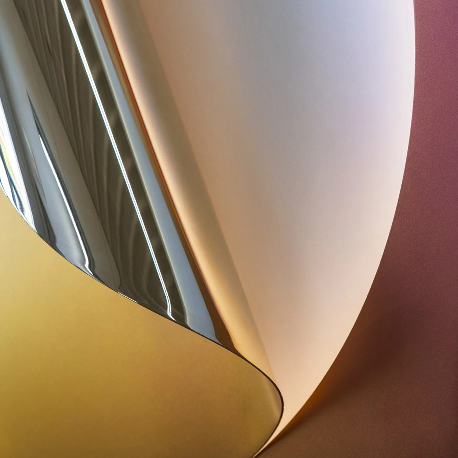 Julia-Dault-Christopher-Stuart-TheOracleSconce_detail2_webshop.jpg