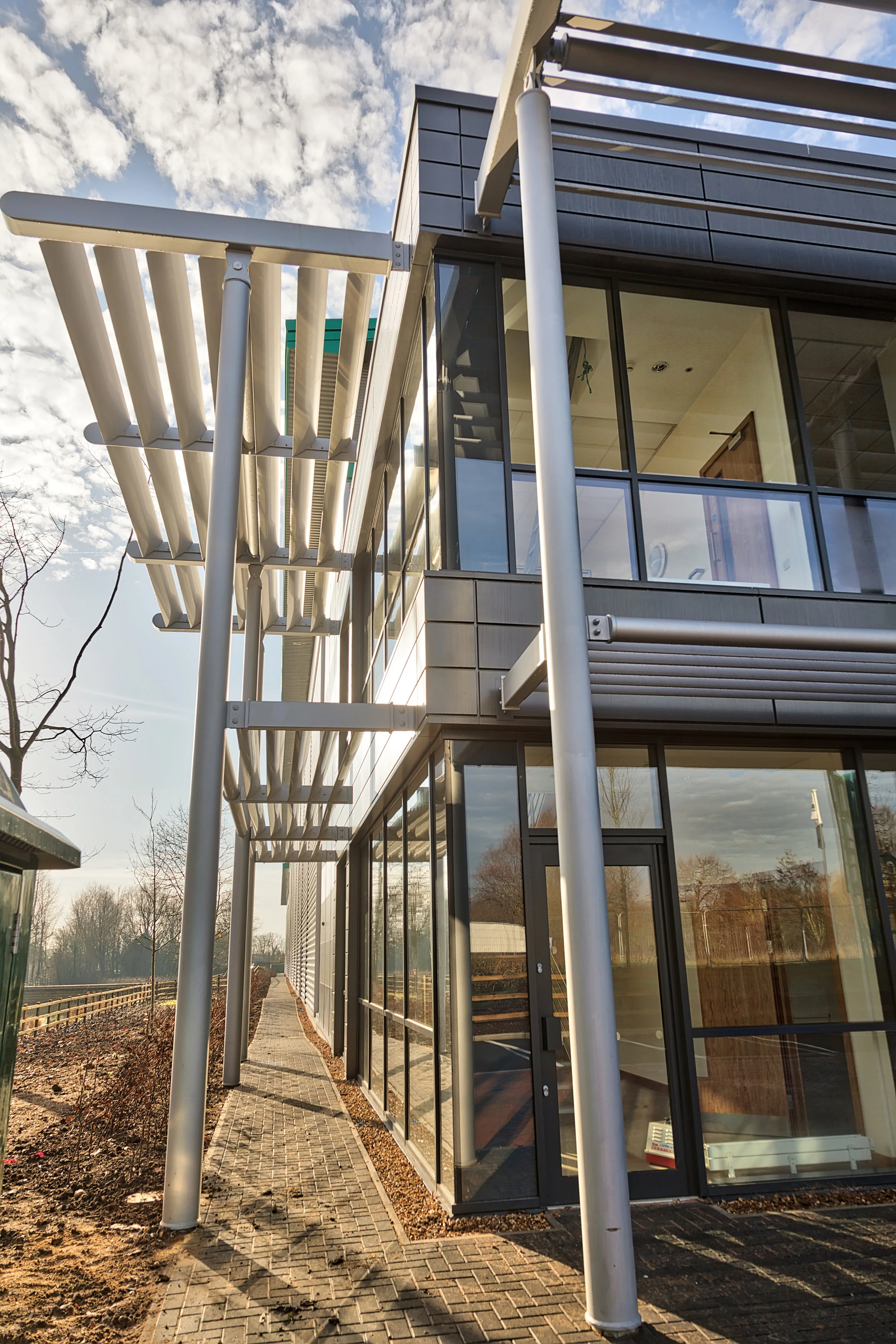 Prologis-Park-West-London_DC1_External_0005_141216.jpeg