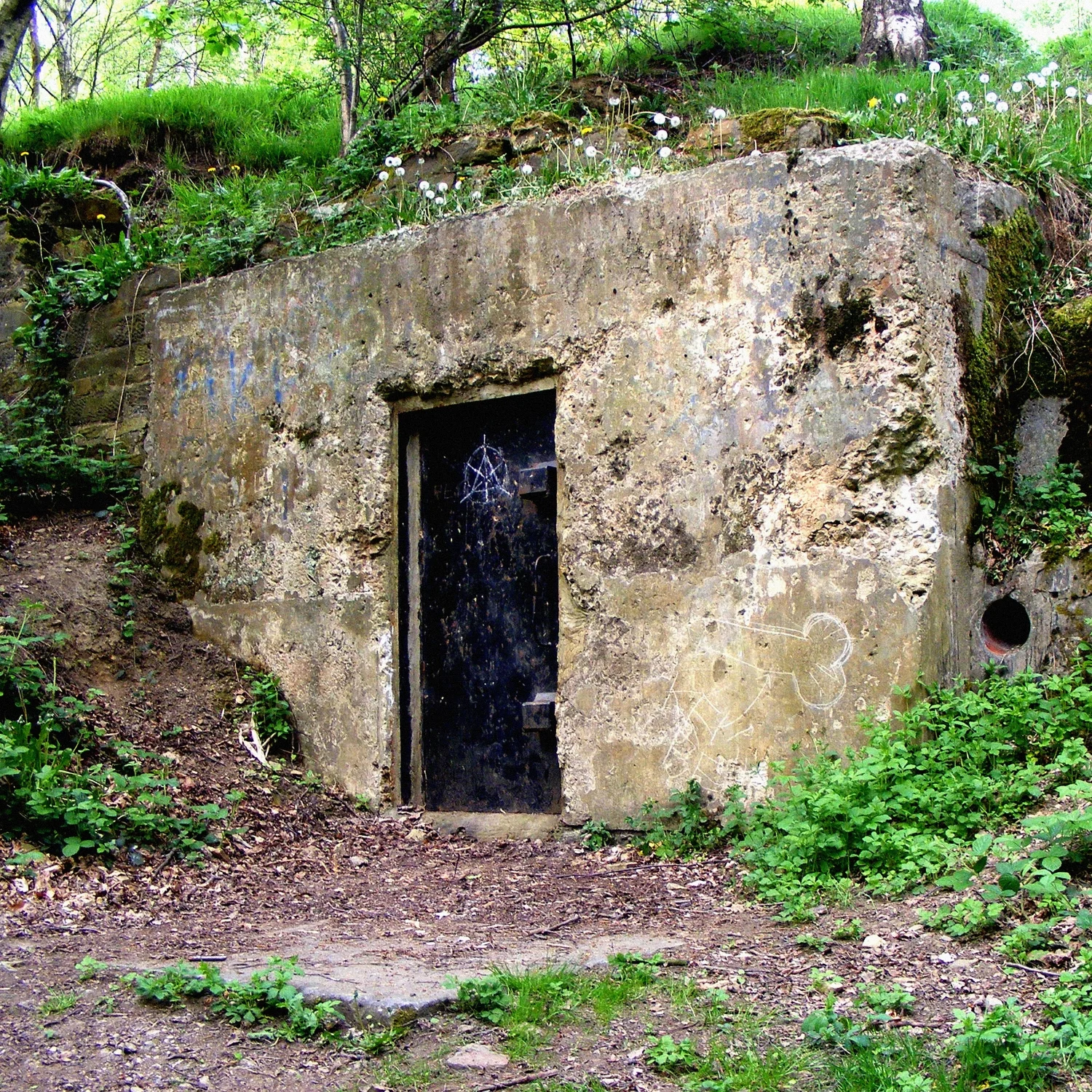  Special Request - Stairfoot Lane Bunker  7th April 2017  Houndstooth 