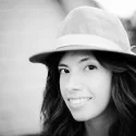 Jessie Ong as Dorabella