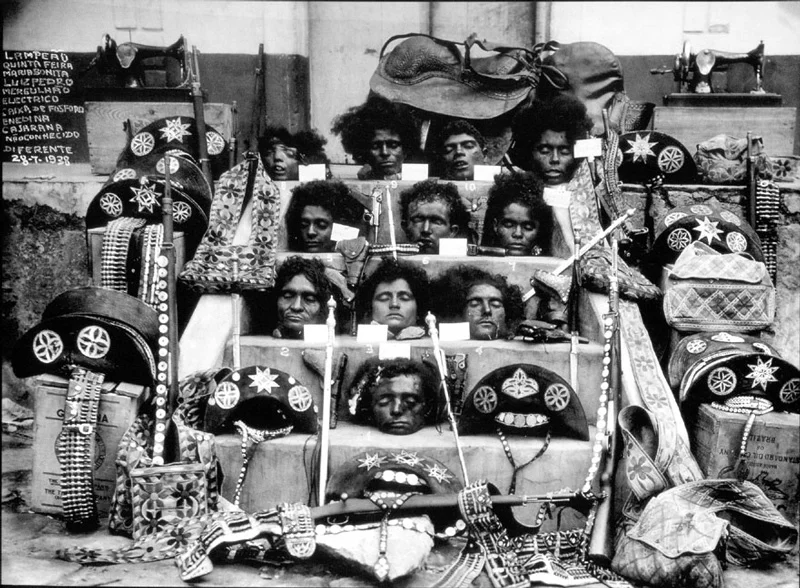 Portraits of the Cangaço, Official image of the sticking of the band of Lampião, Unknown Author, 1938. Placement: