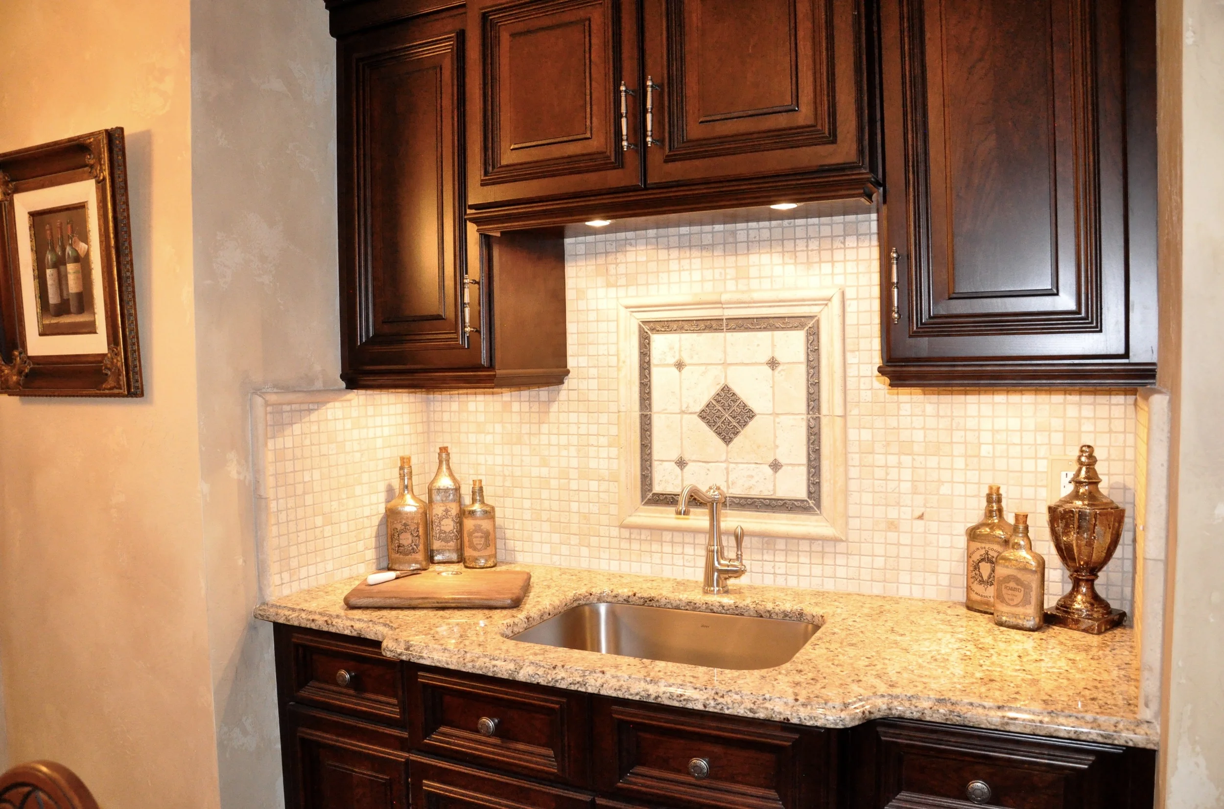 Wet Bar.jpg
