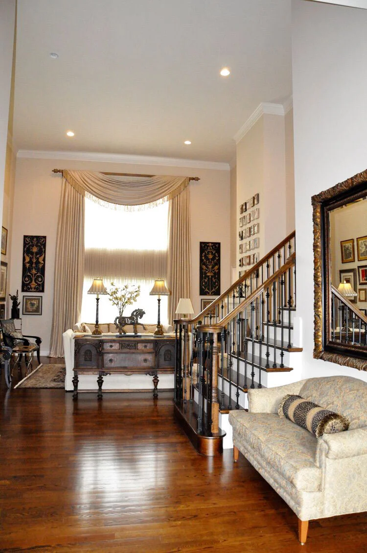 Foyer_D.jpg