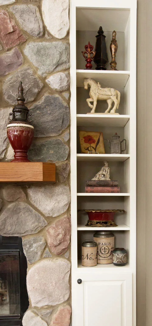 Shelf+Detail.jpg