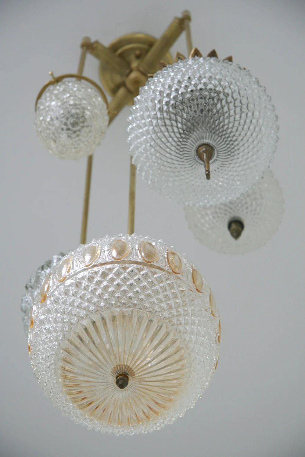 MICHELLE_JAMES_5GLOBE_DETAIL_web.jpg