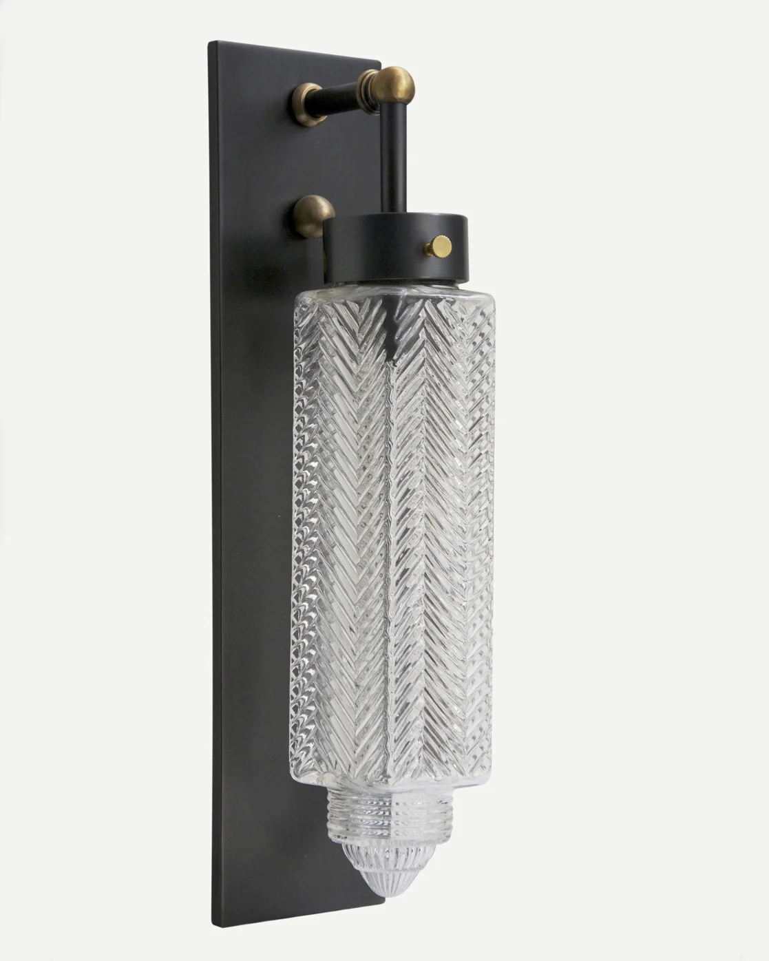 MJ_chrysler_sconce_front_12x3_5_web.jpg