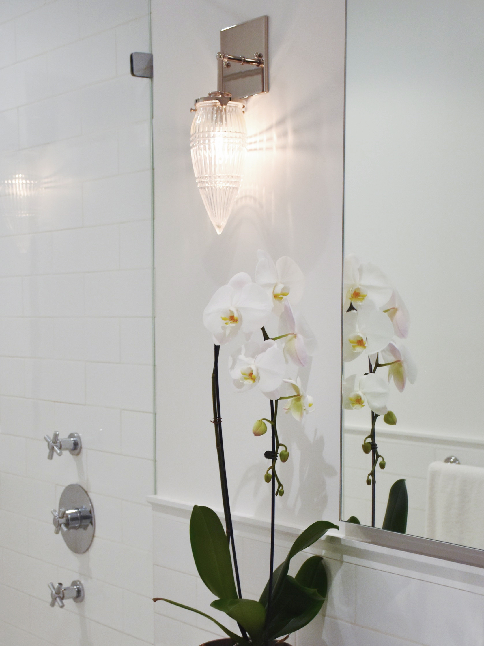MJ_BRILLIANT_NICKEL_SCONCE_3.jpg