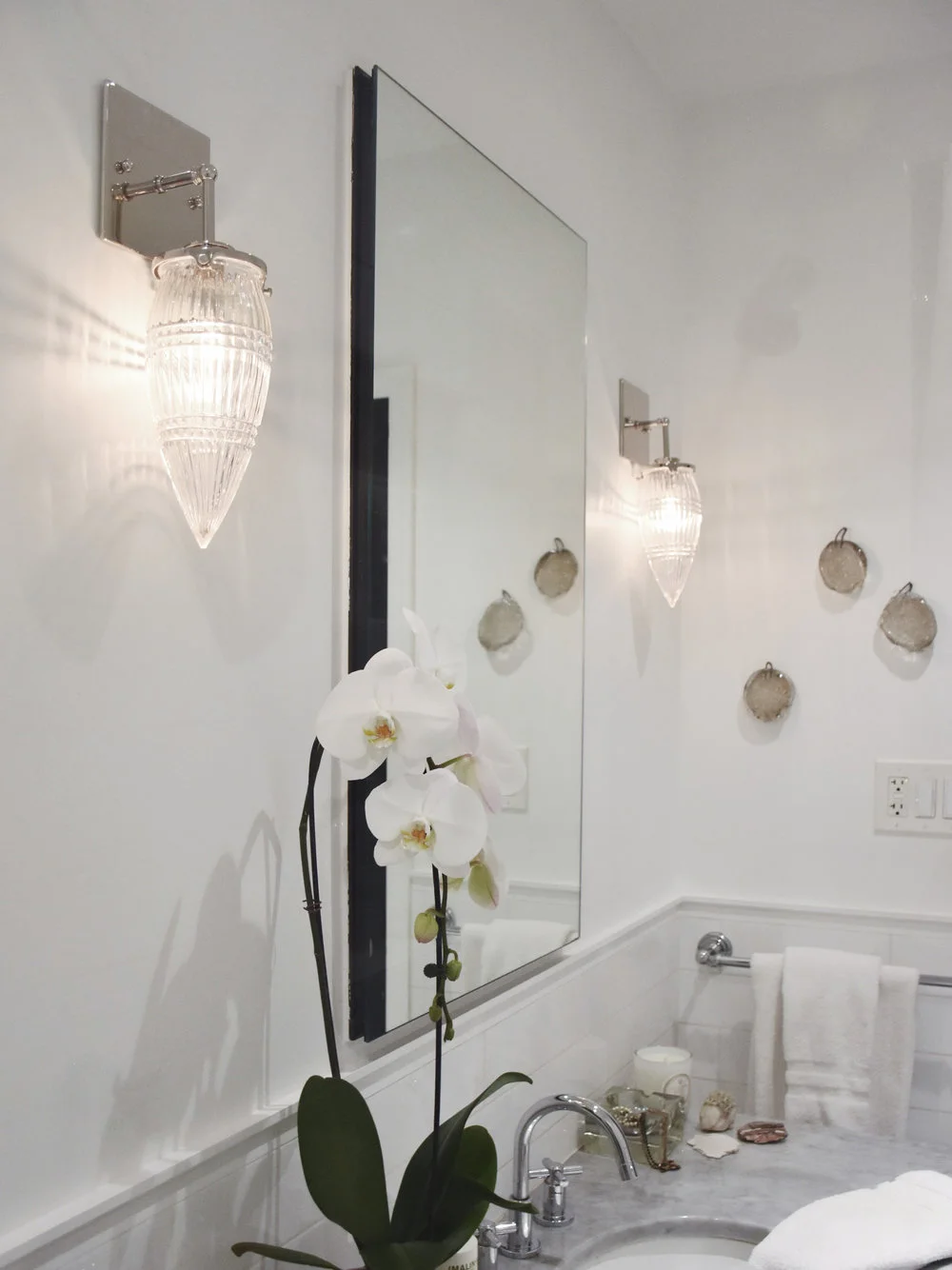 MJ_BRILLIANT_NICKEL_SCONCE_2.jpg